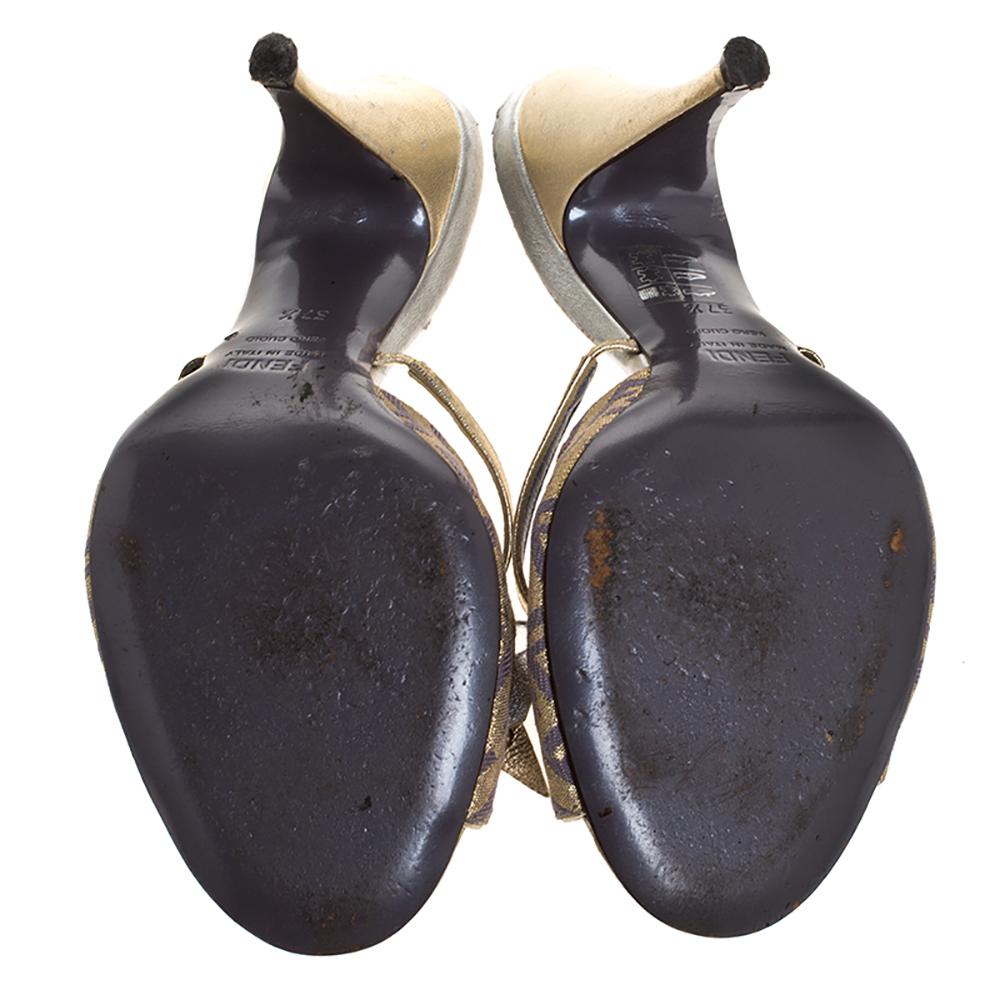 Fendi Multicolor Zucca Segeltuch und Leder Schleife Slide Sandalen Größe 37,5 im Zustand „Gut“ im Angebot in Dubai, Al Qouz 2