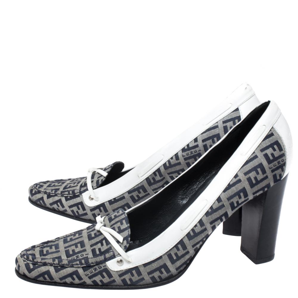 Women's Fendi Multicolor Zucca Canvas And Leather Square Toe Block Heel Pumps Size 37 For Sale
