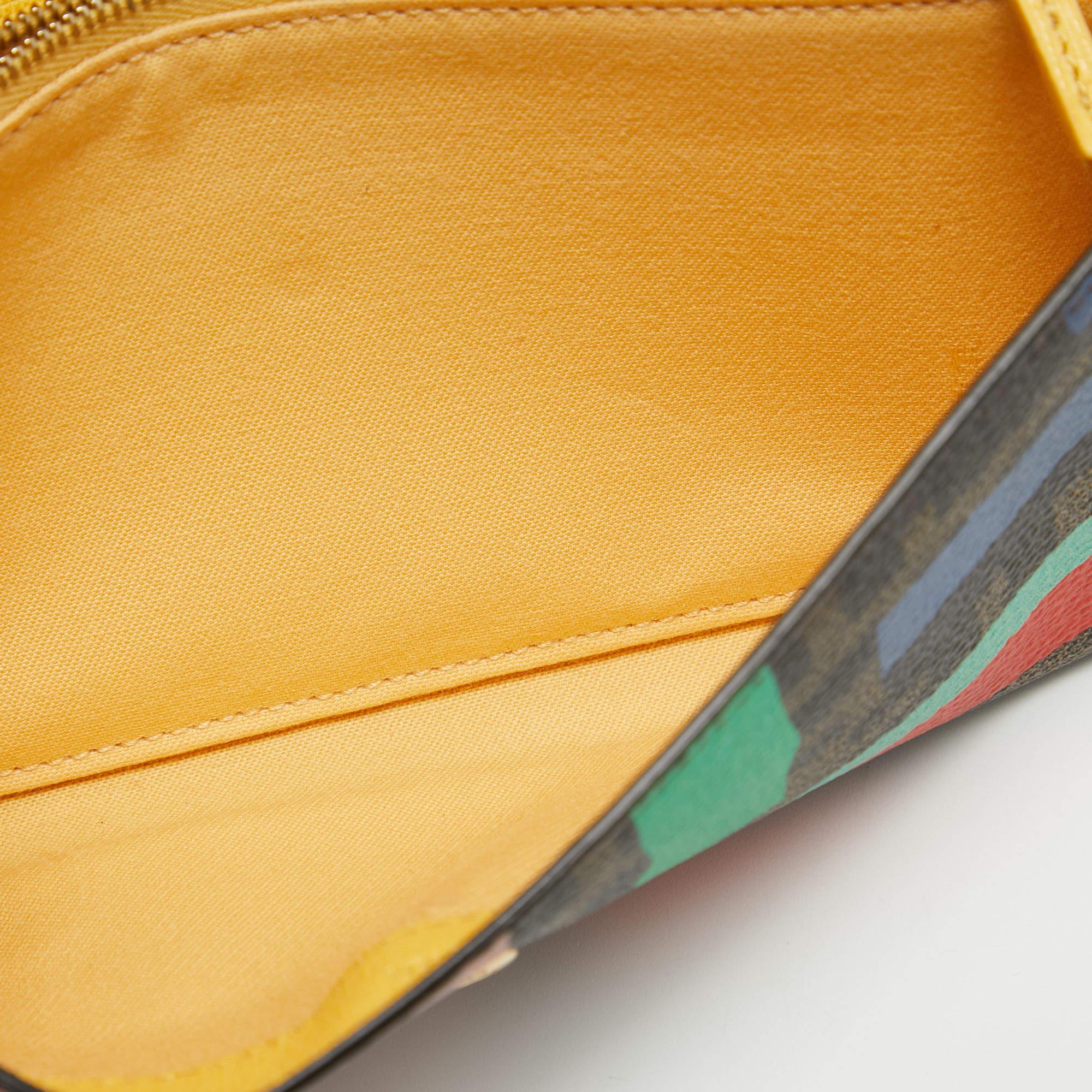 Fendi Multicolor Zucca Druck beschichtete Leinwand Klappe Kontinental Brieftasche im Angebot 6