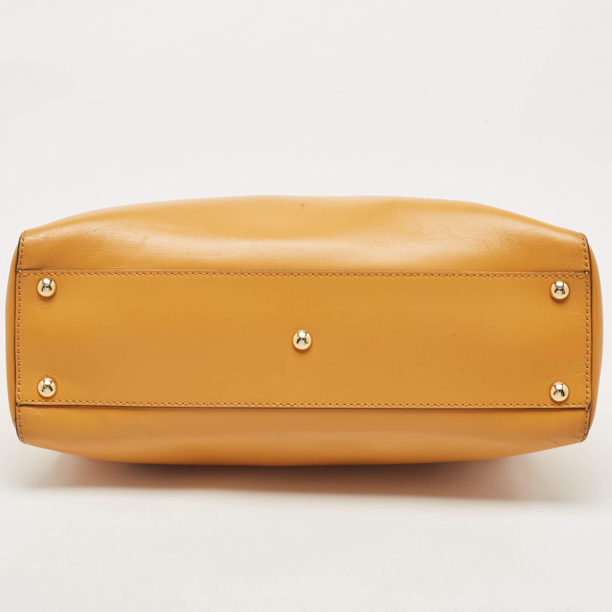 Fendi Mustard Leather Medium Peekaboo Top Handle Bag In Good Condition In Dubai, Al Qouz 2