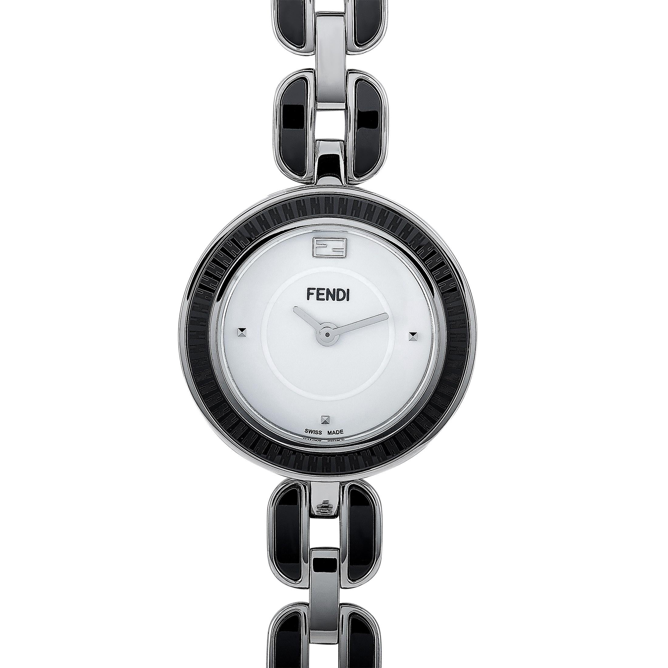 The Fendi My Way watch, reference number F353024001, comes with a 28 mm stainless steel case that boasts a bezel with a black ceramic inlay. The case is presented on a stainless steel bracelet with black ceramic inserts. This model is powered by a