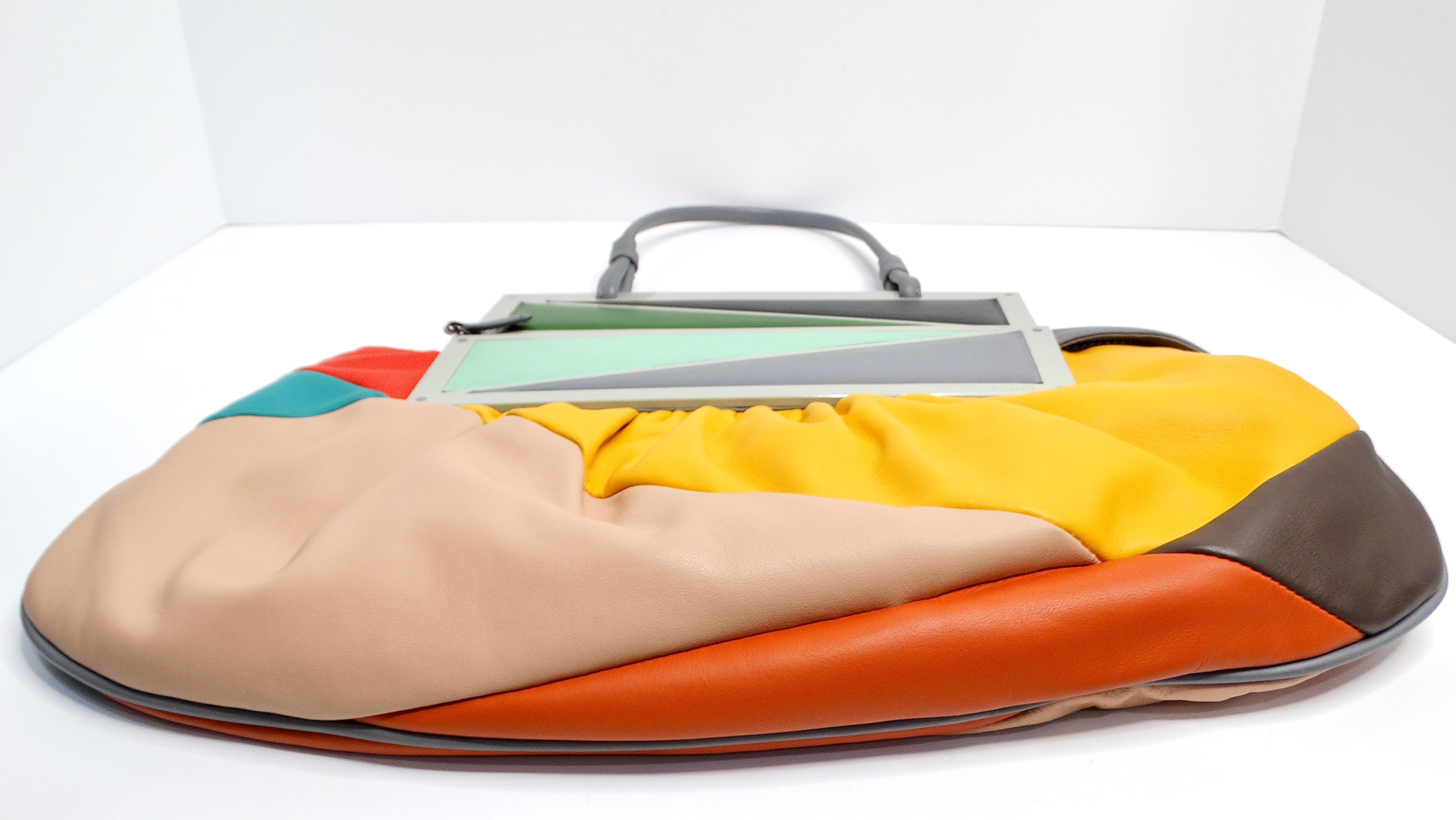 Fendi Nappa To You Multicolore Frizione convertibile Circa 2012 In condizioni buone in vendita a Scottsdale, AZ