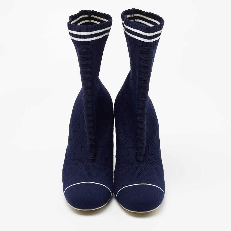 Fendi Navy Blue Knit Fabric Rockoko Mid Calf Boots Size 40 In Good Condition For Sale In Dubai, Al Qouz 2