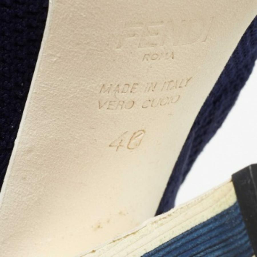 Bottes Rockoko en tissu tricoté bleu marine de Fendi Taille 40 en vente 3