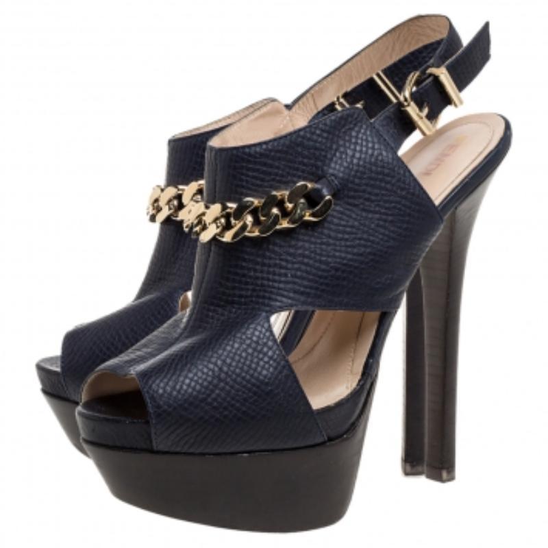 Black Fendi Navy Blue Leather Chain Details Slingback Platform Sandals Size 38 For Sale