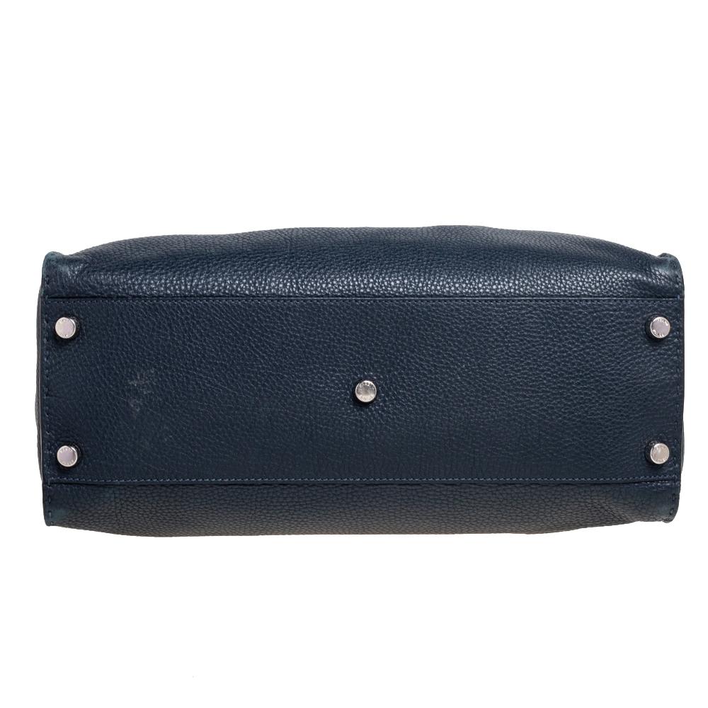 Fendi Navy Blue Leather Selleria Peekaboo Top Handle Bag In Good Condition In Dubai, Al Qouz 2
