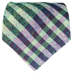 Cravatta Fendi a strisce diagonali verde chiaro e blu navy