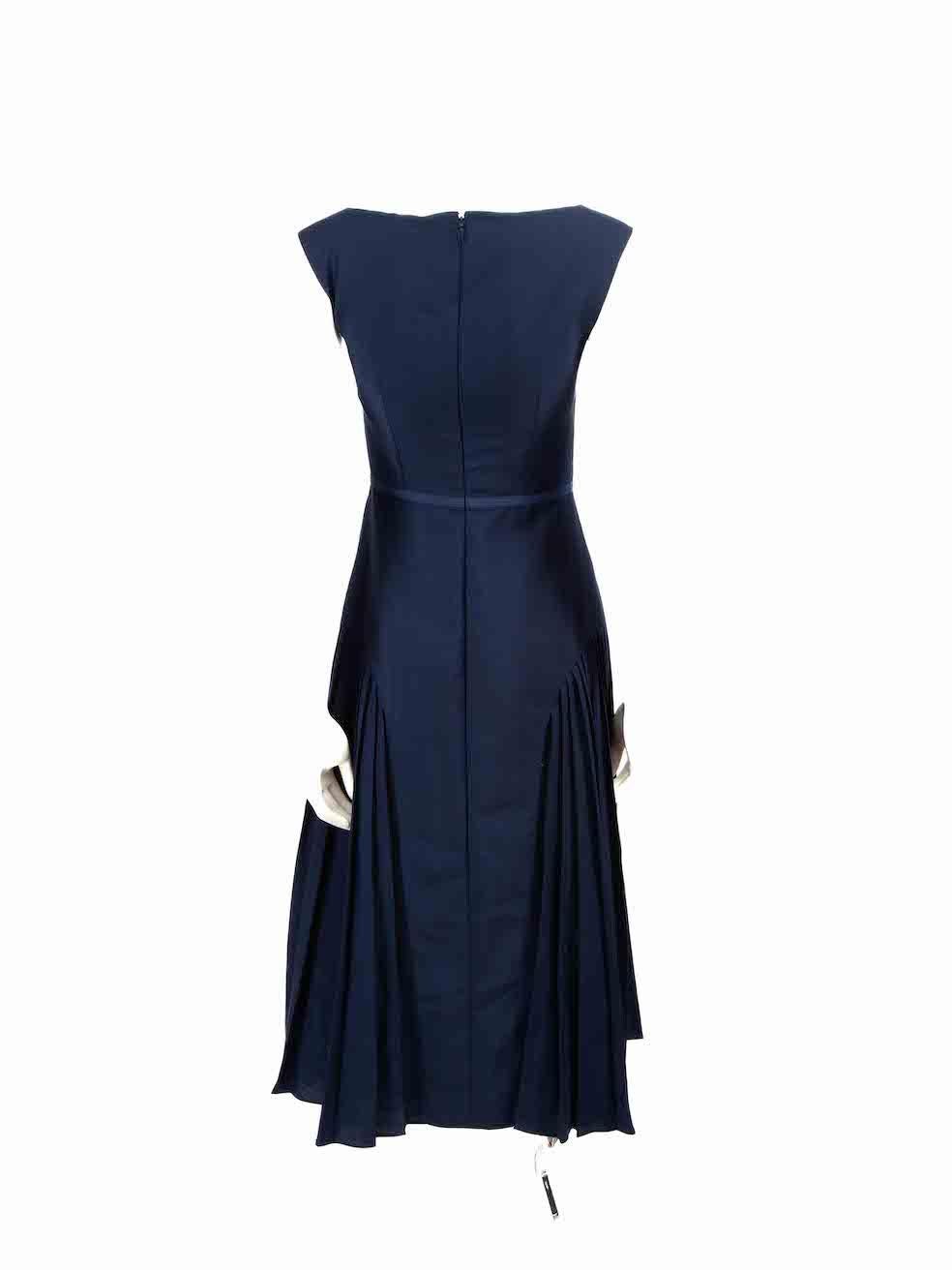 Fendi Navy Wool V-Neck Pleated Accent Midi Dress Size XS In Good Condition For Sale In London, GB