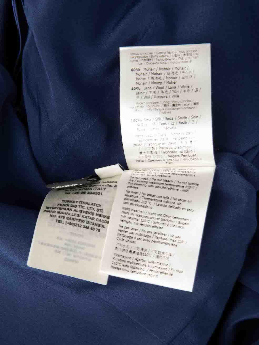 Fendi, robe midi plissée en laine bleu marine à col en V, taille XS en vente 1