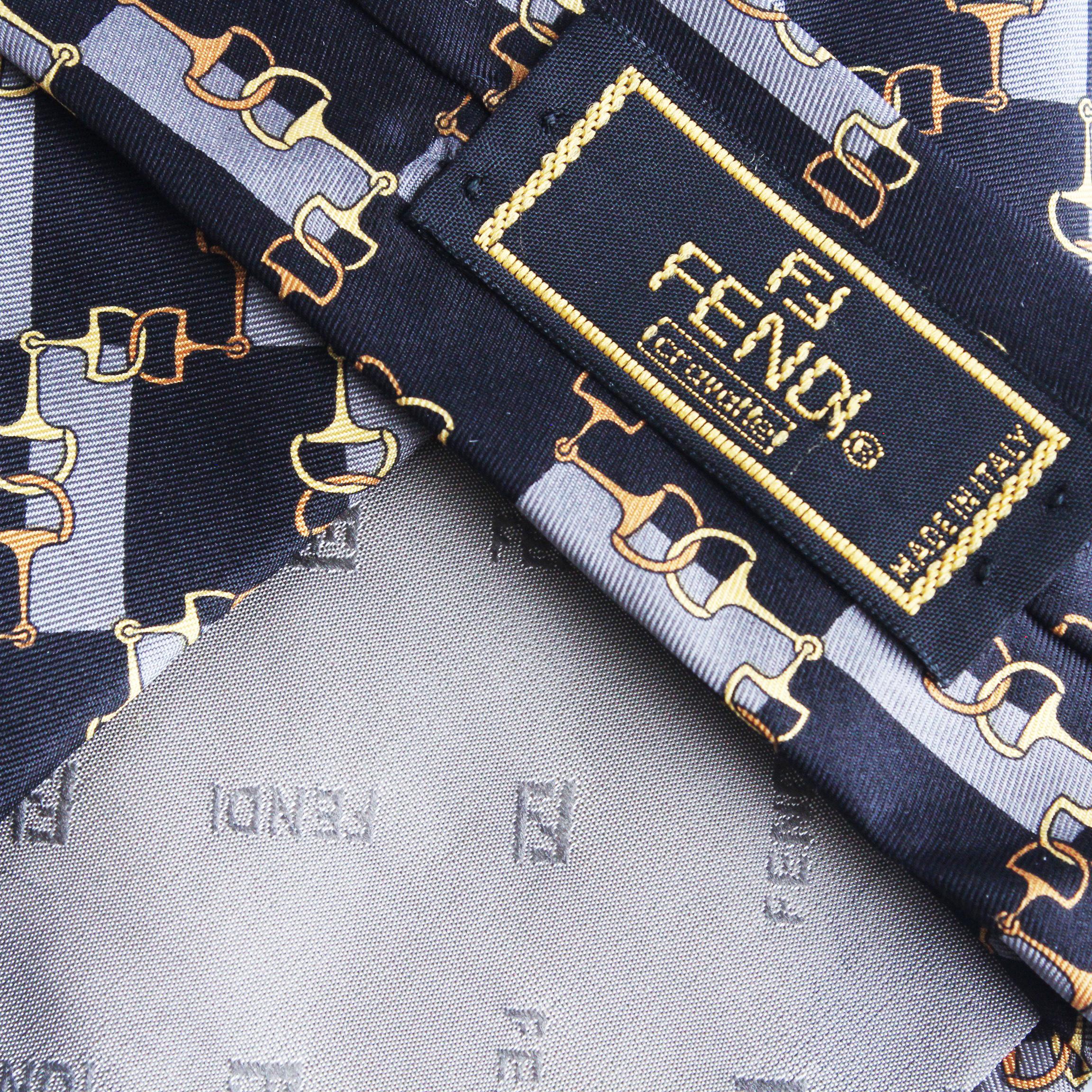 Cravatta Fendi Uomo in seta con motivo equestre Made in Italy in vendita 5