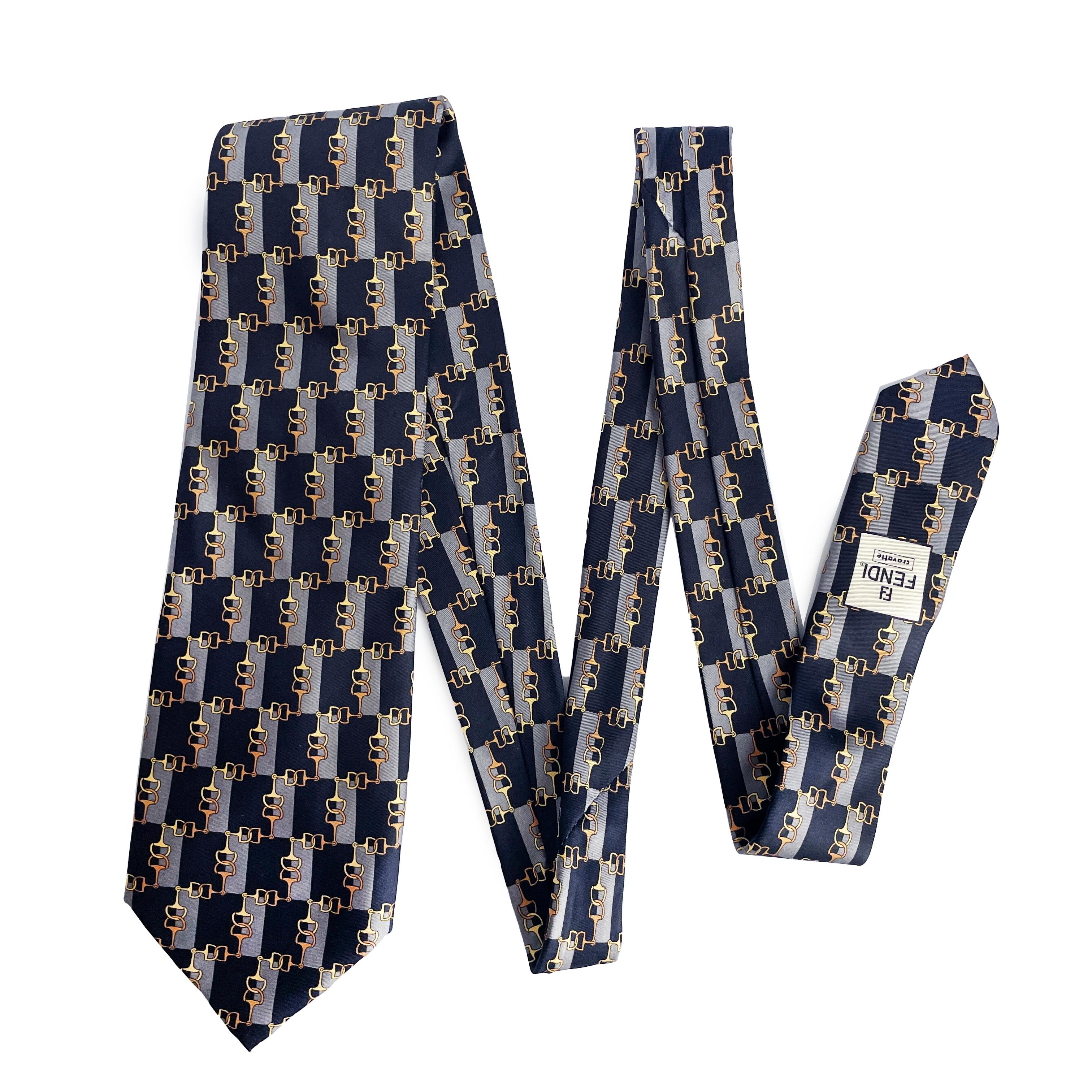 Cravatta Fendi Uomo in seta con motivo equestre Made in Italy in vendita 2