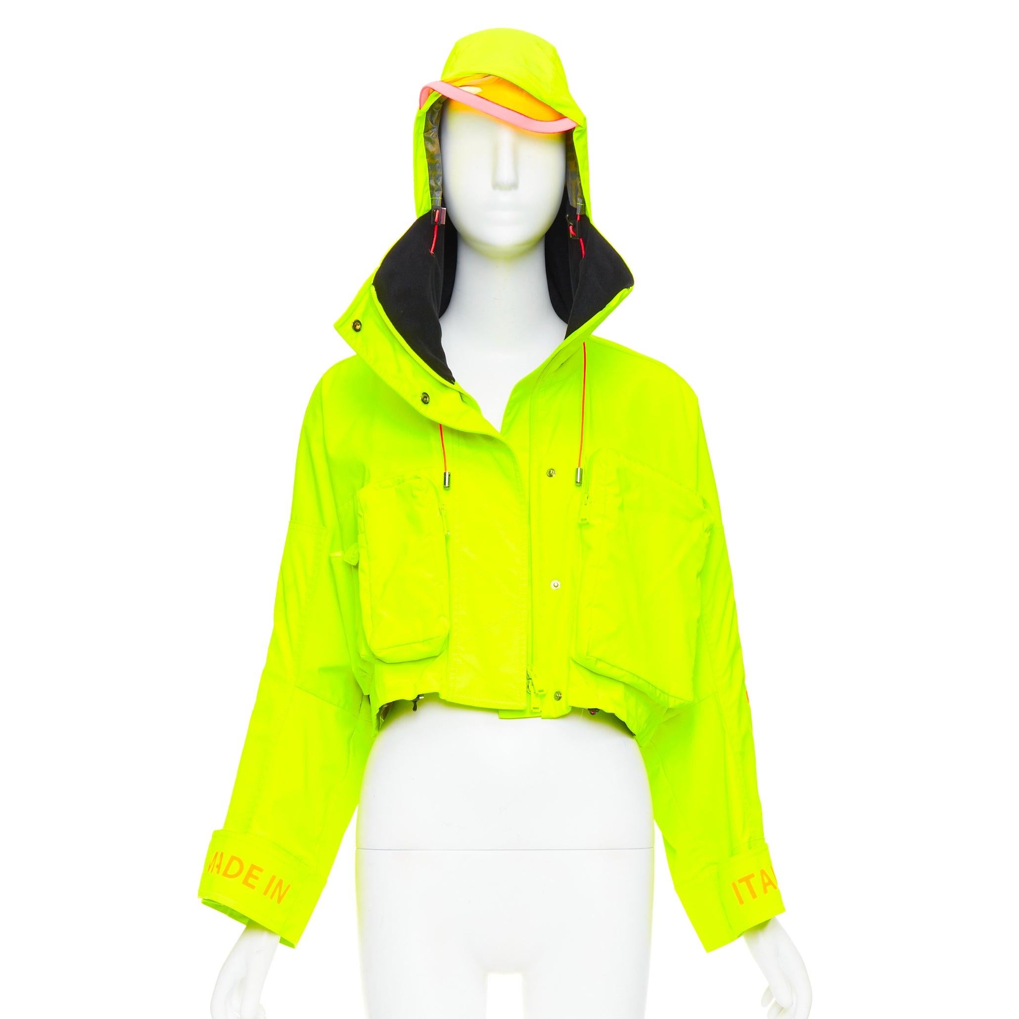 FENDI neon yellow orange roma logo multi pocket cropped anorak IT36 XXS
Reference: KNLM/A00370
Brand: Fendi
Material: Feels like nylon
Color: Neon Green, Orange
Pattern: Solid
Closure: Zip
Lining: Black Fabric
Extra Details: Fluorescent yellow short