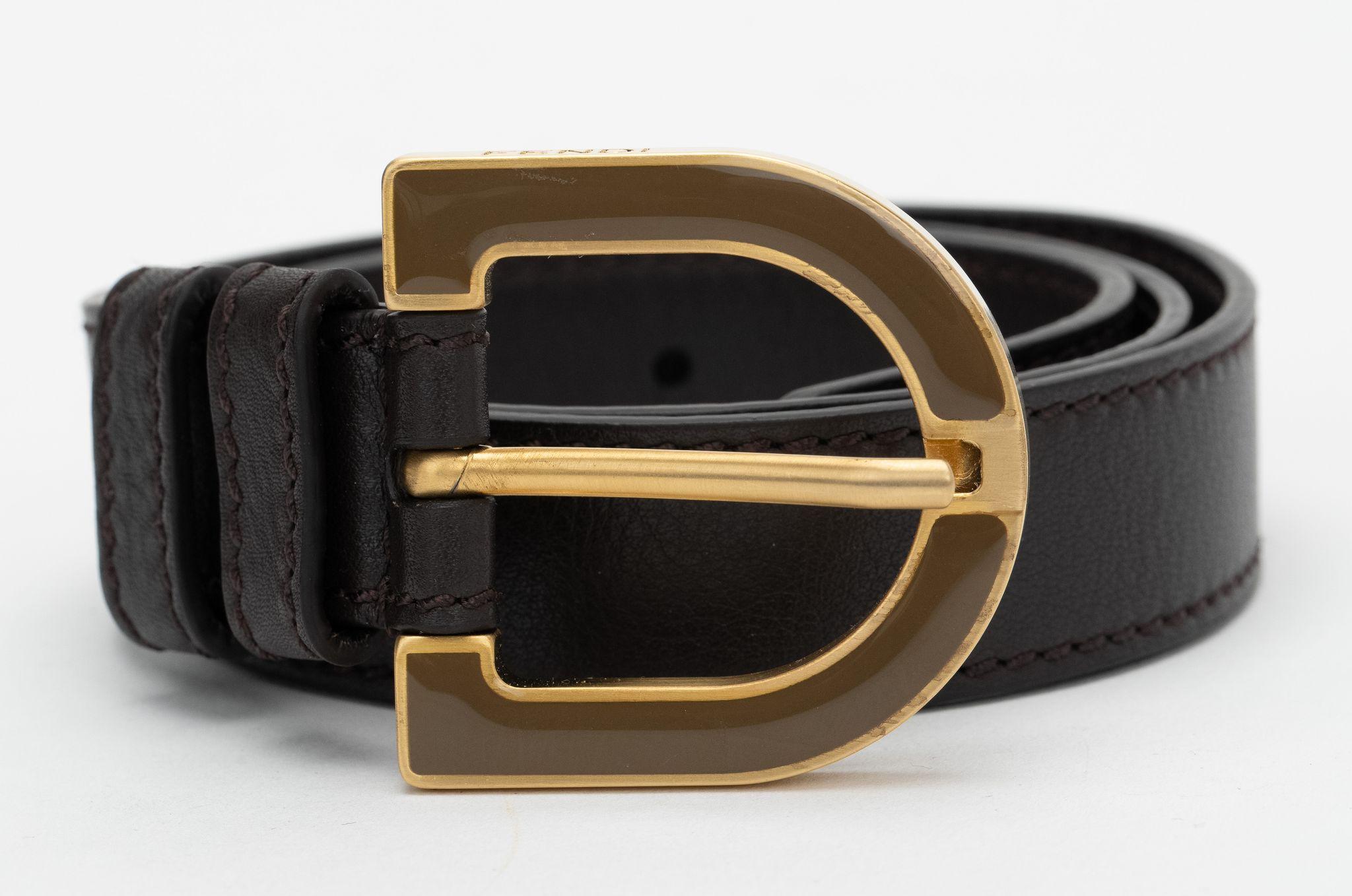 Fendi Brown leather Belt with gold plated and brown buckle, 83 cm .
New with original dust cover.