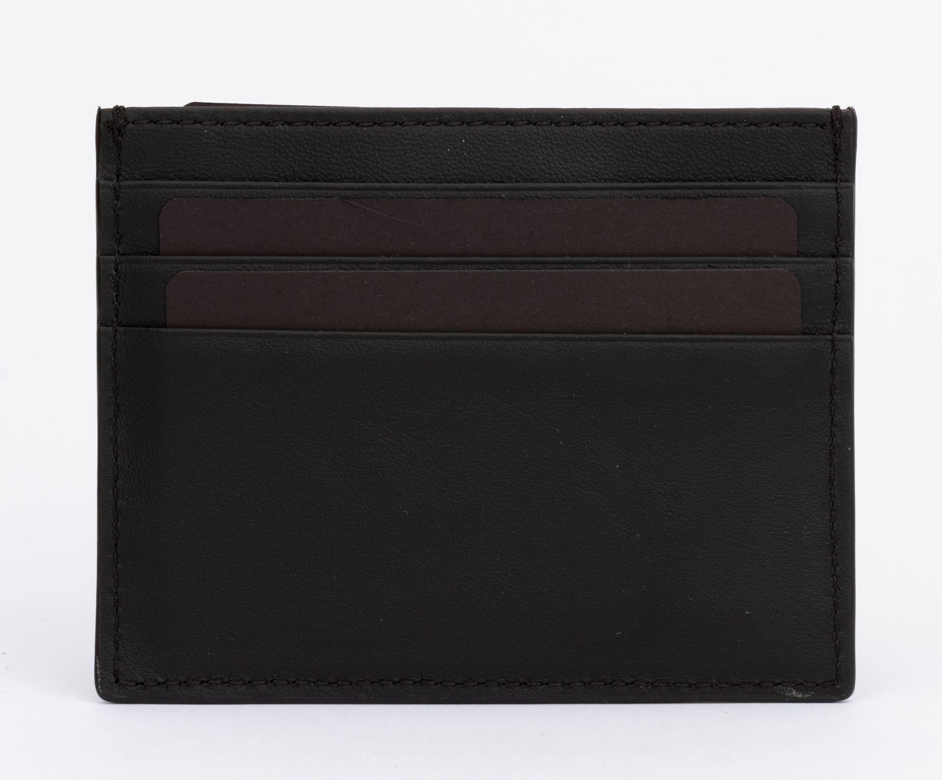 Women's or Men's Fendi NIB Green Black Logo Card Holder For Sale