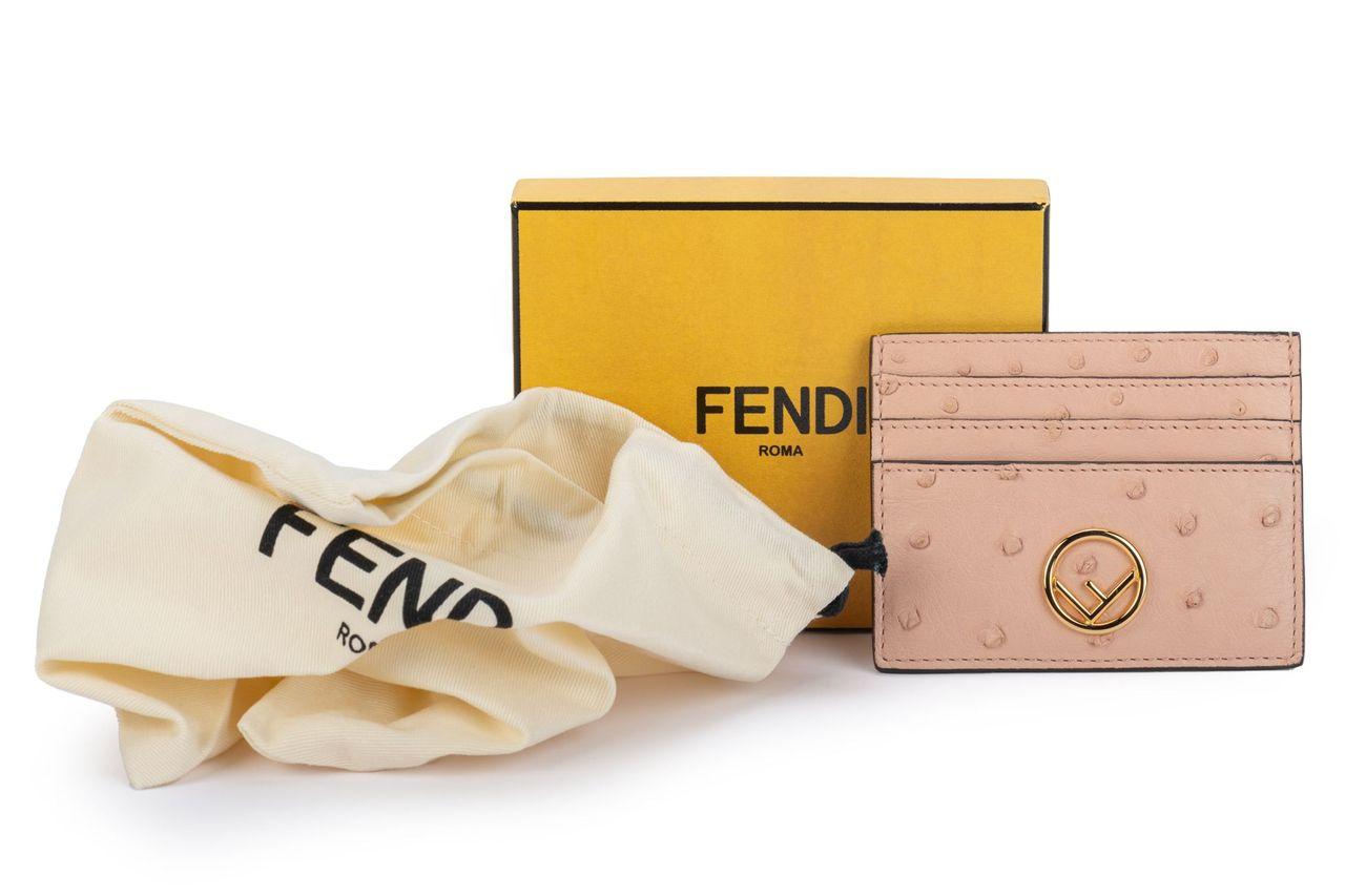 Fendi NIB Ostrich Card Holder Nude In New Condition For Sale In West Hollywood, CA