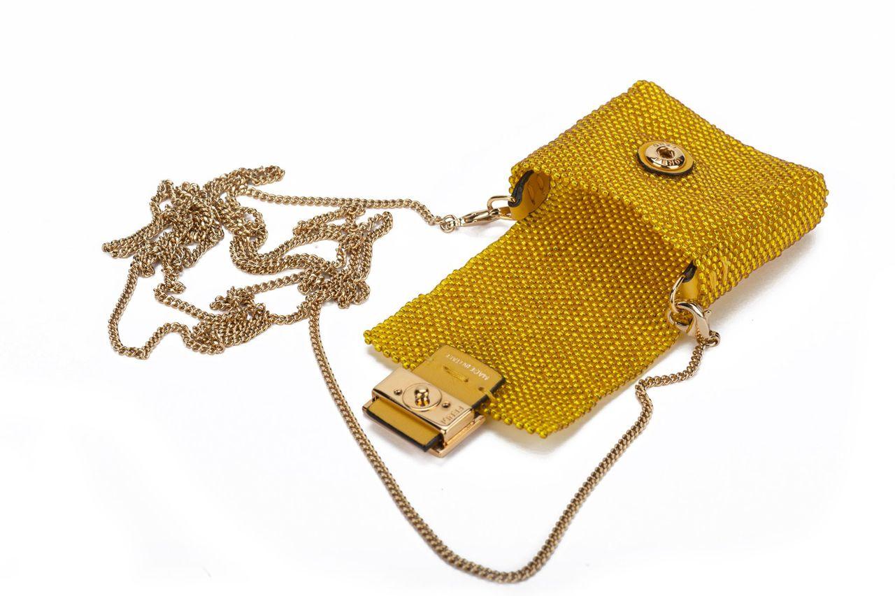 Fendi NIB Micro Baguette Gialla In condizioni Nuovo in vendita a West Hollywood, CA