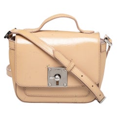 Fendi Nudefarbene Mini Borsa Crossbody Tasche aus Lackleder