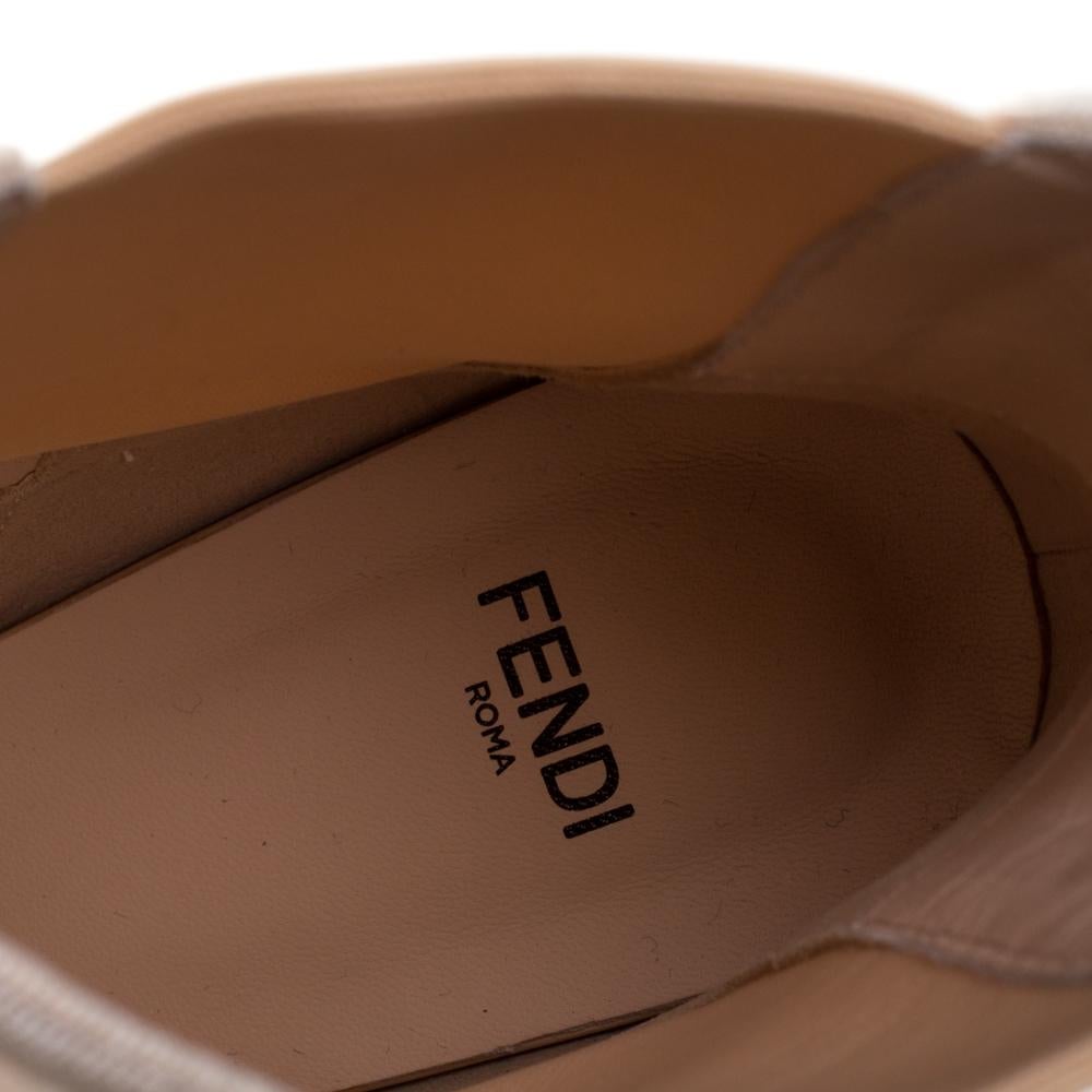 Fendi Nude Pink Mesh And Fabric Colibri Ankle Length Boots Size 39 In New Condition In Dubai, Al Qouz 2