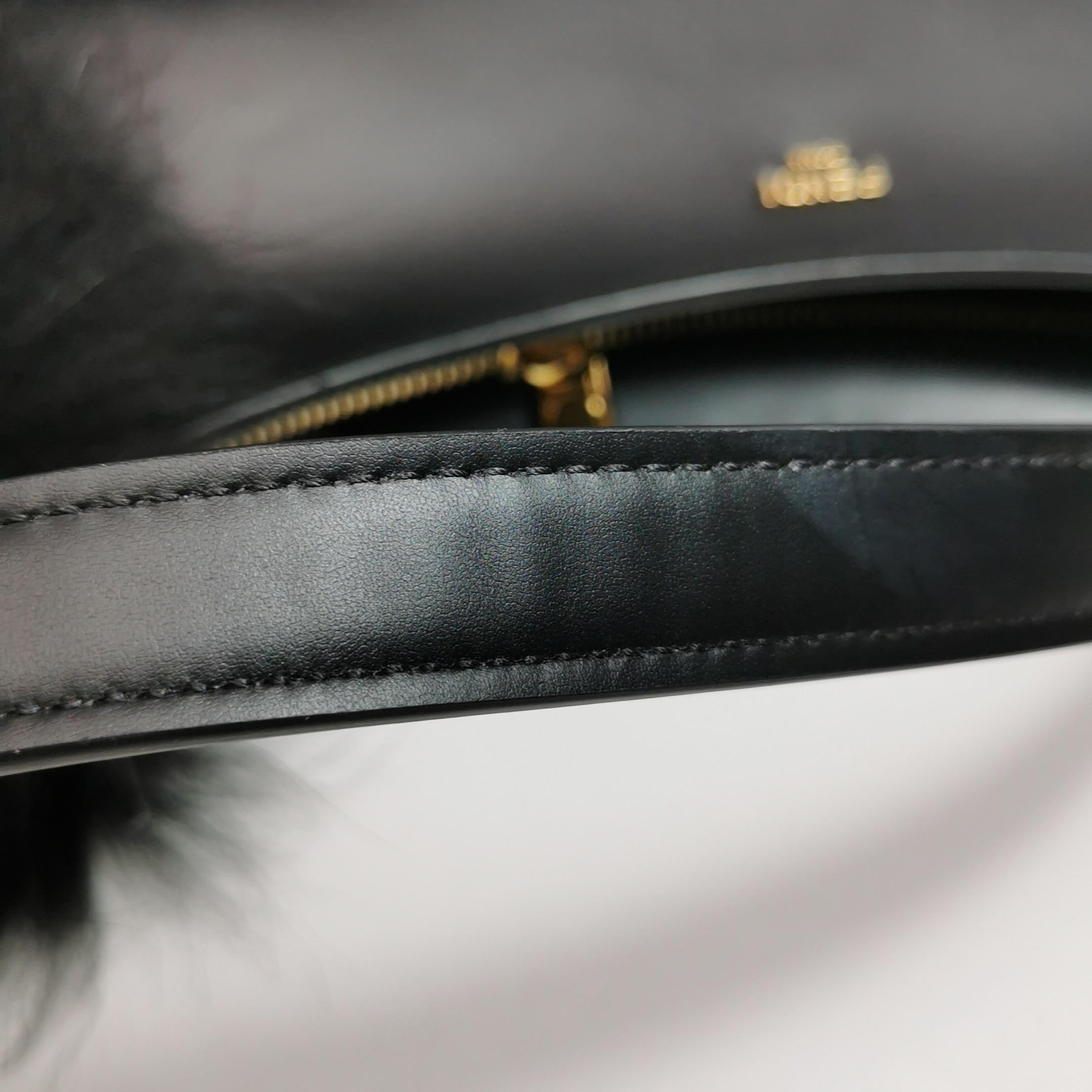 Bolso de hombro FENDI O Lock de piel sintética y cuero negro en venta 7