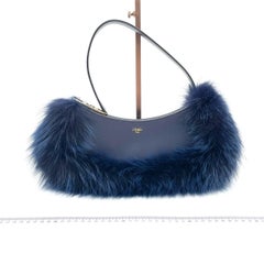 FENDI O Lock Navy Umhängetasche aus Leder und Kunstpelz