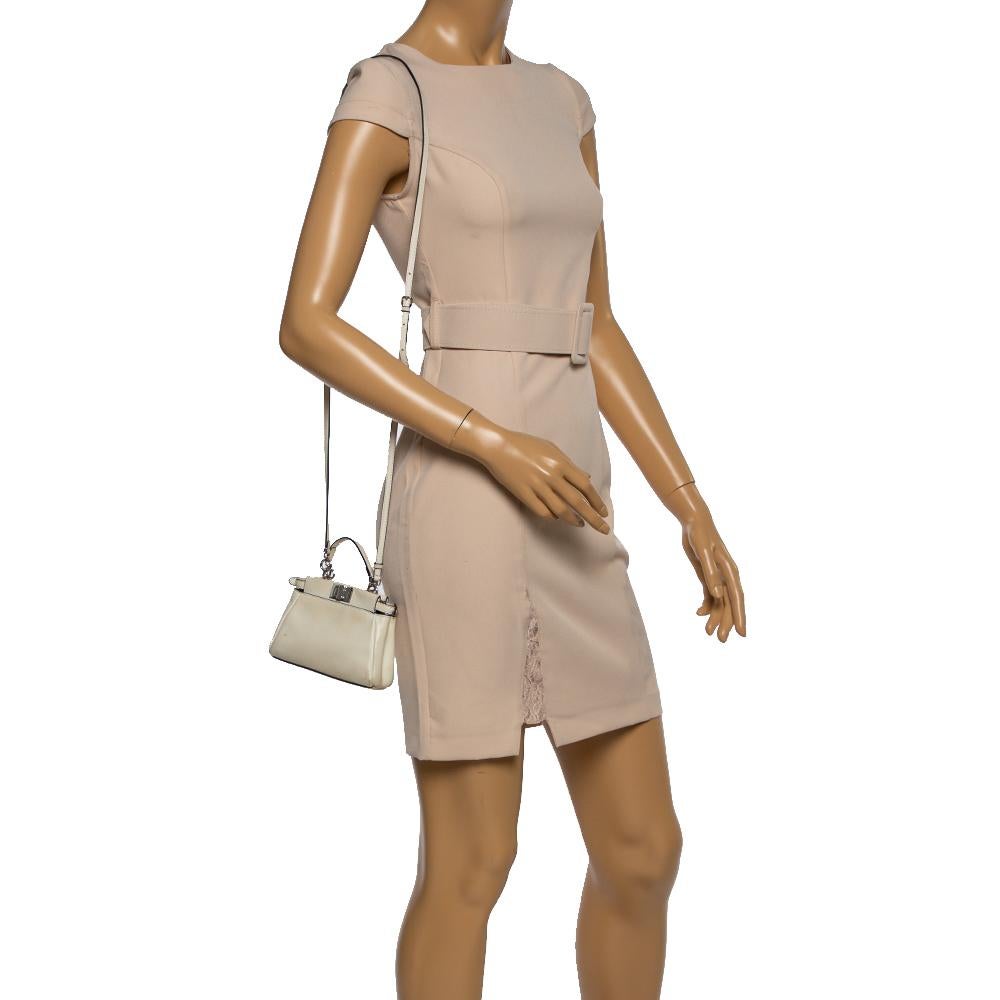 Fendi Off White Leather Micro Peekaboo Crossbody Bag In Good Condition In Dubai, Al Qouz 2