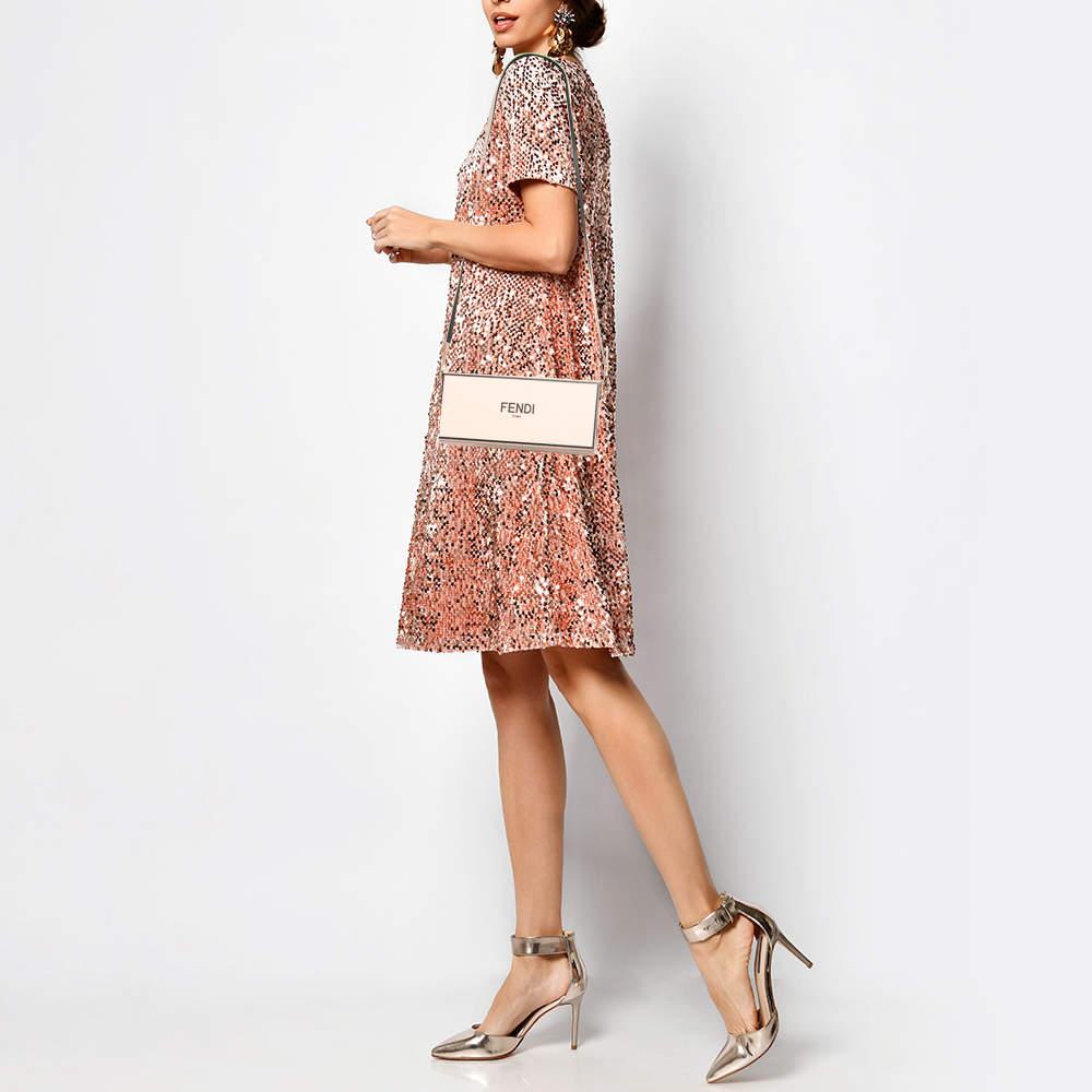 Fendi Old Rose Leather Horizontal Crossbody Bag In Good Condition In Dubai, Al Qouz 2