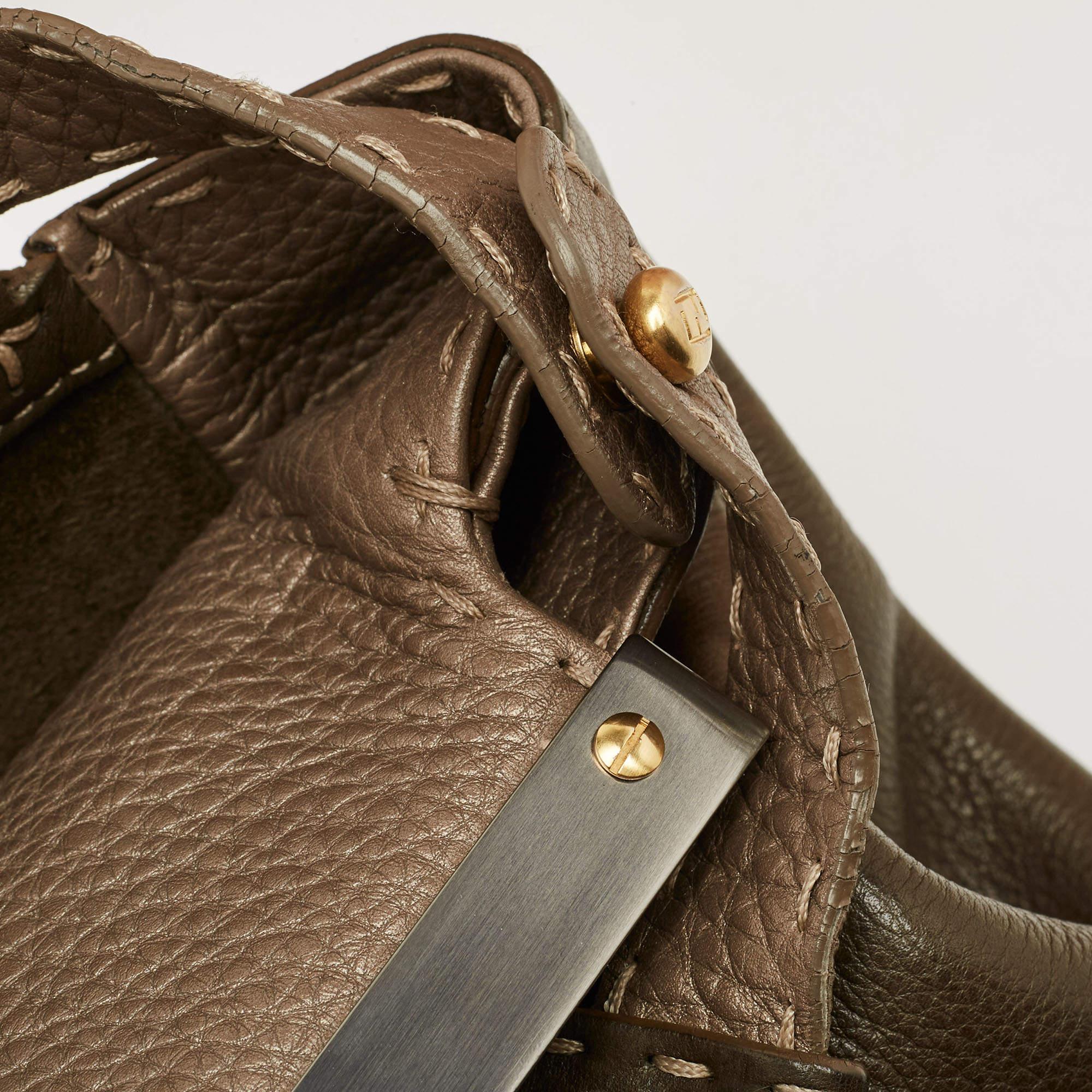 Fendi Olive Green/Beige Selleria Leather Large Peekaboo Top Handle Bag For Sale 7