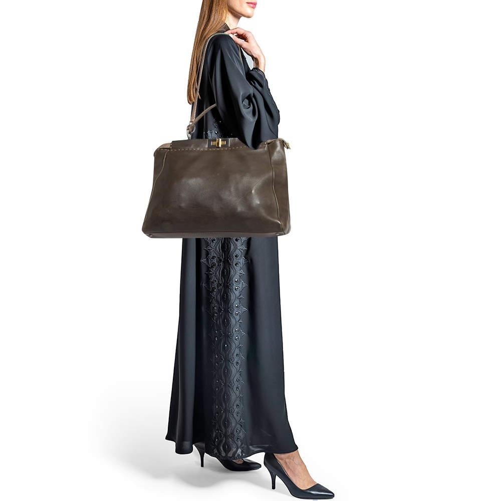 Fendi Olive Green/Beige Selleria Leather Large Peekaboo Top Handle Bag For Sale 13