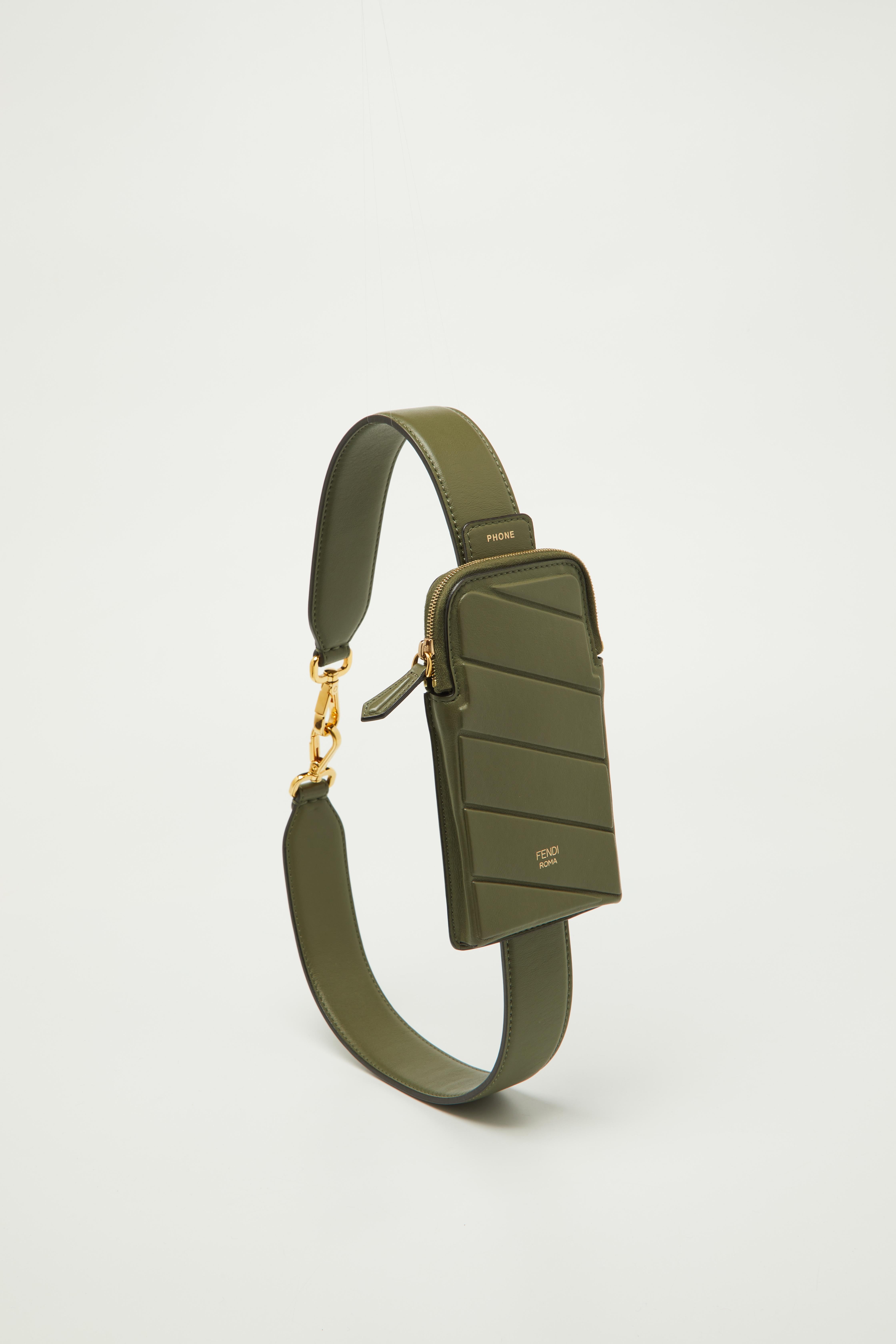 Fendi Olive Green Leather Cell Pocket Bag Strap In Excellent Condition For Sale In Dubai, Al Qouz 2