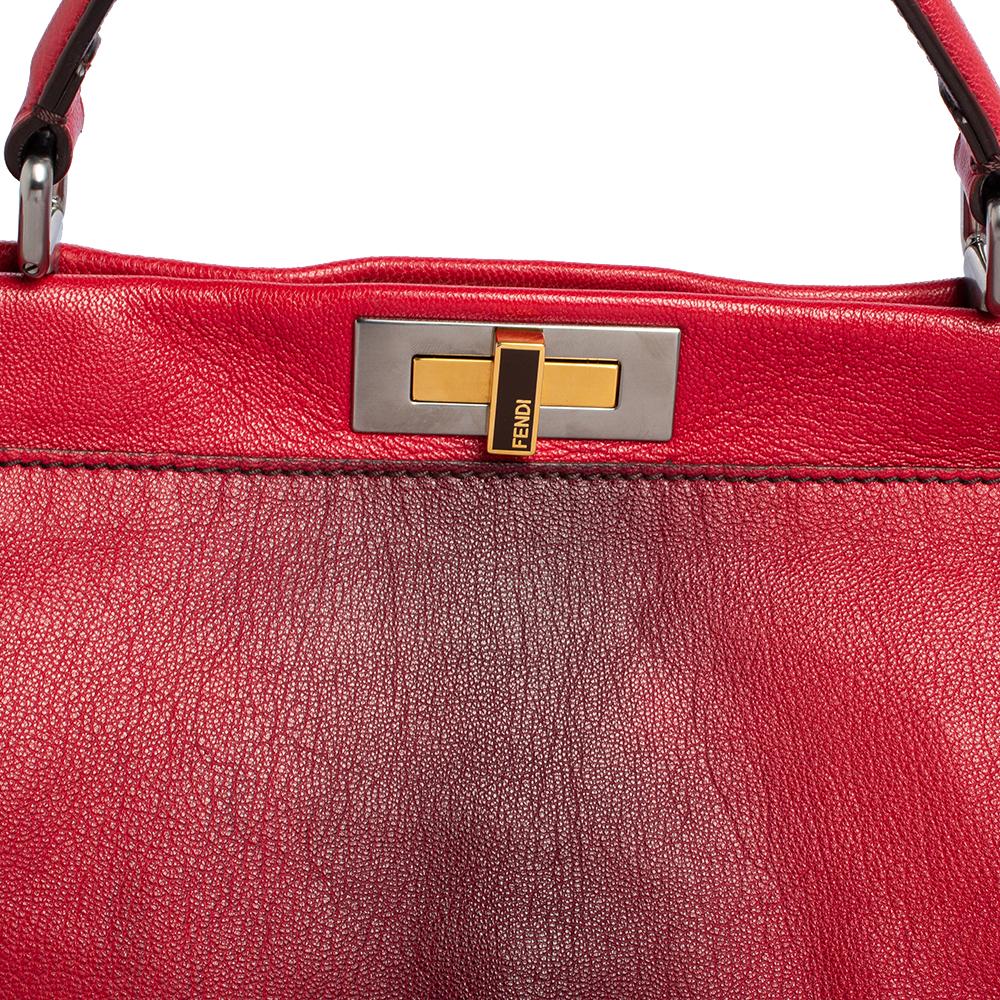 Fendi Ombre Red Leather Large Peekaboo Top Handle Bag In Fair Condition In Dubai, Al Qouz 2