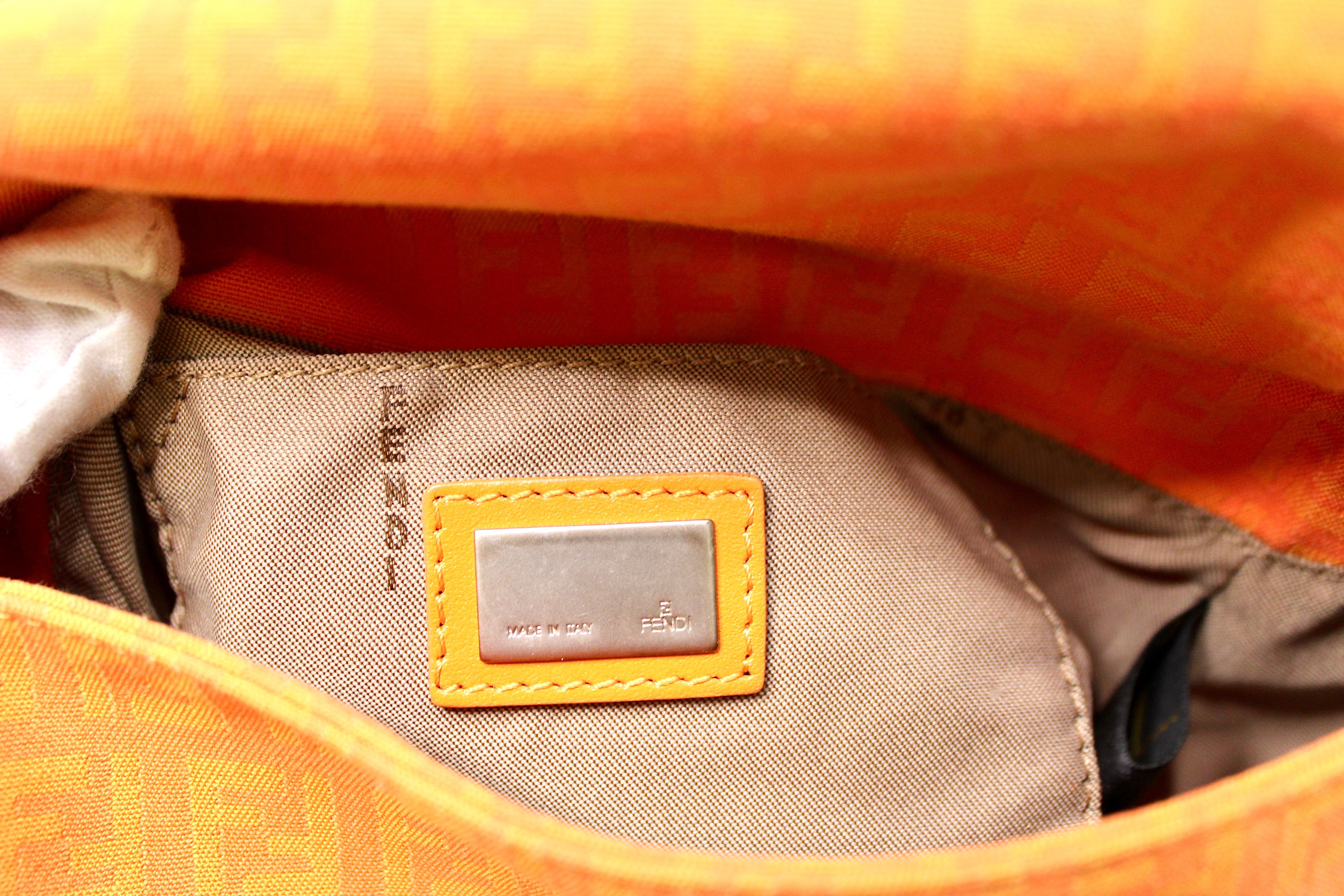 Fendi Mini Mama Zucchino Baguette Bag arancione circa Y2K in vendita 7