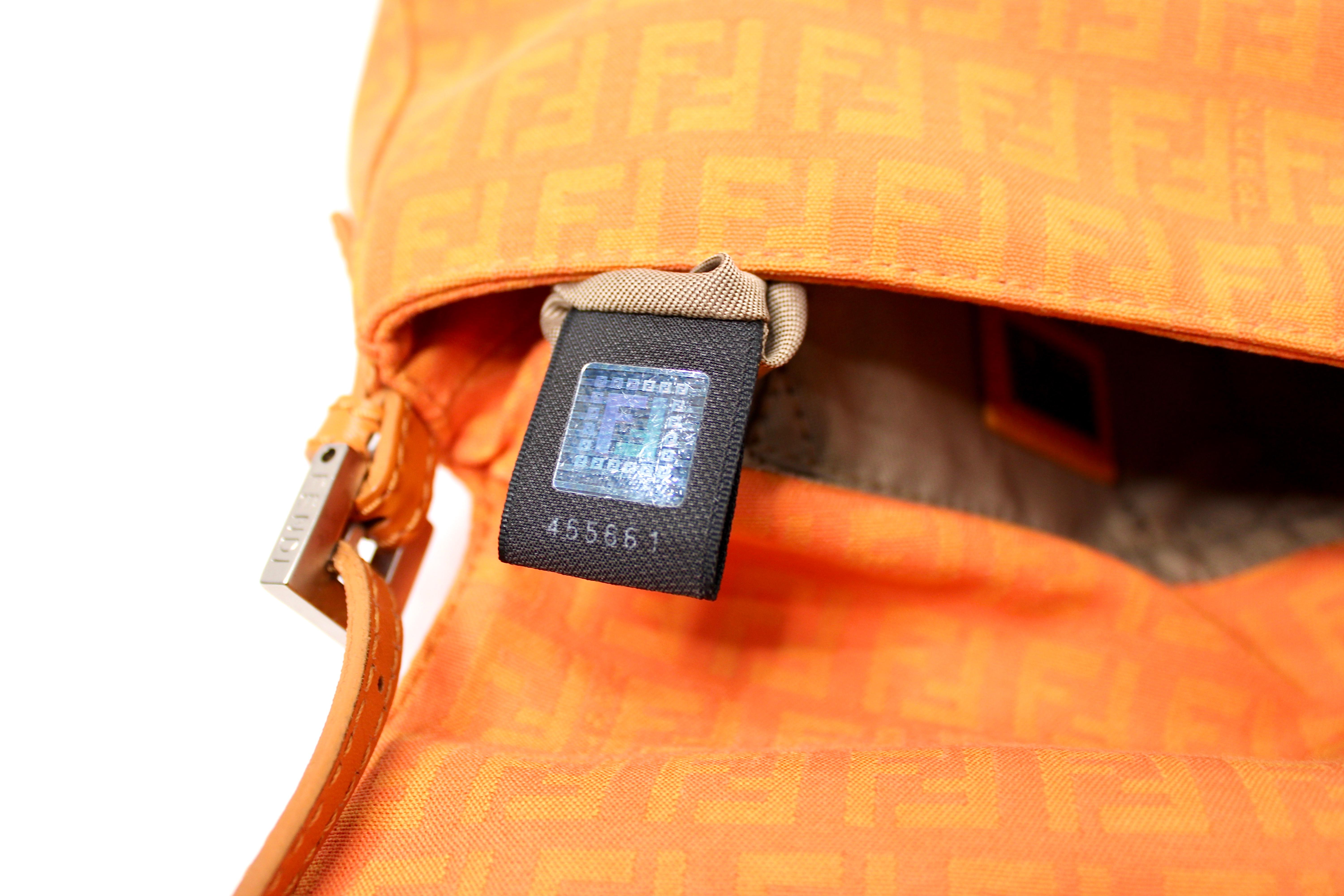 Fendi Mini Mama Zucchino Baguette Bag arancione circa Y2K in vendita 10