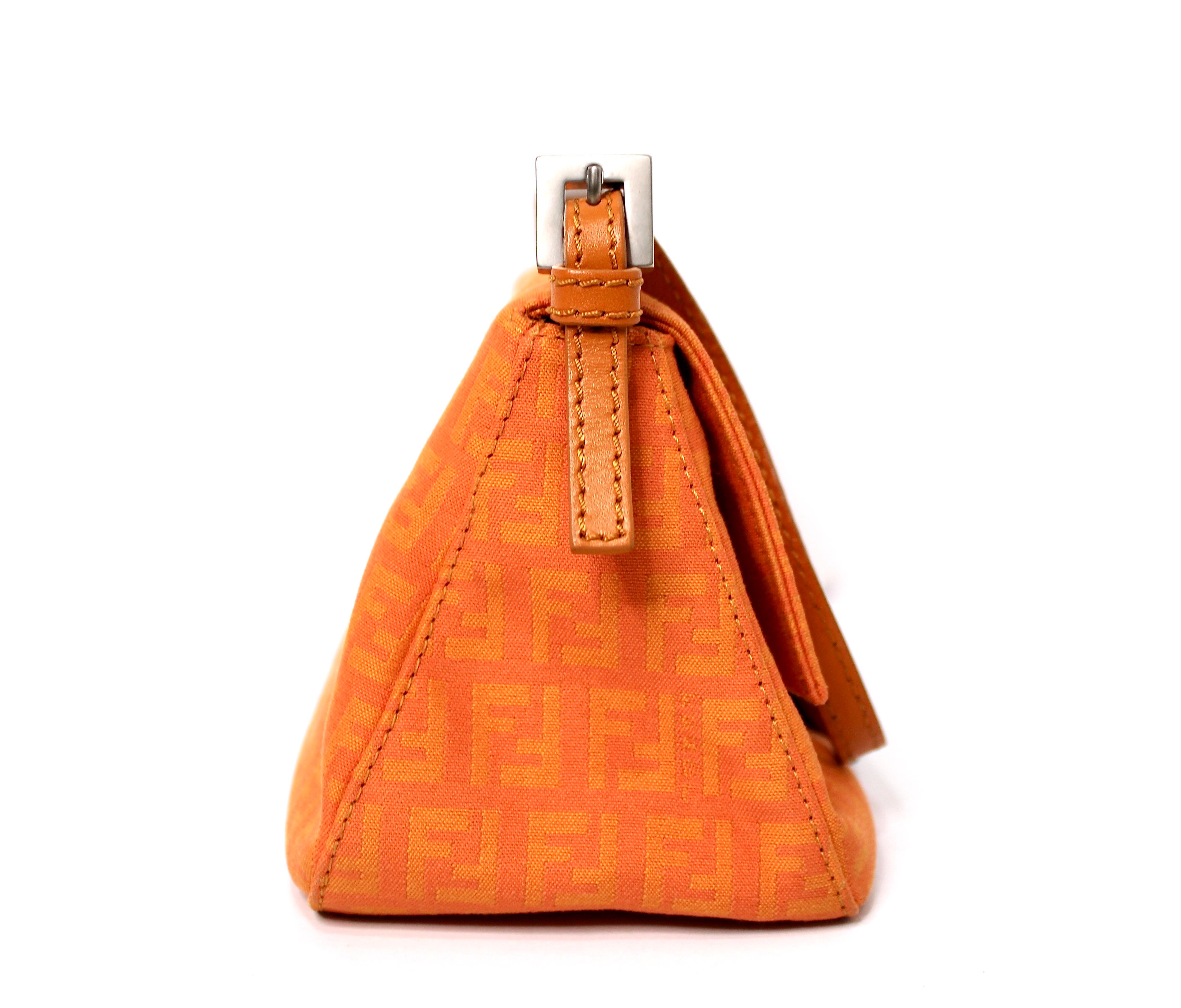 Fendi Mini Mama Zucchino Baguette Bag arancione circa Y2K in vendita 2