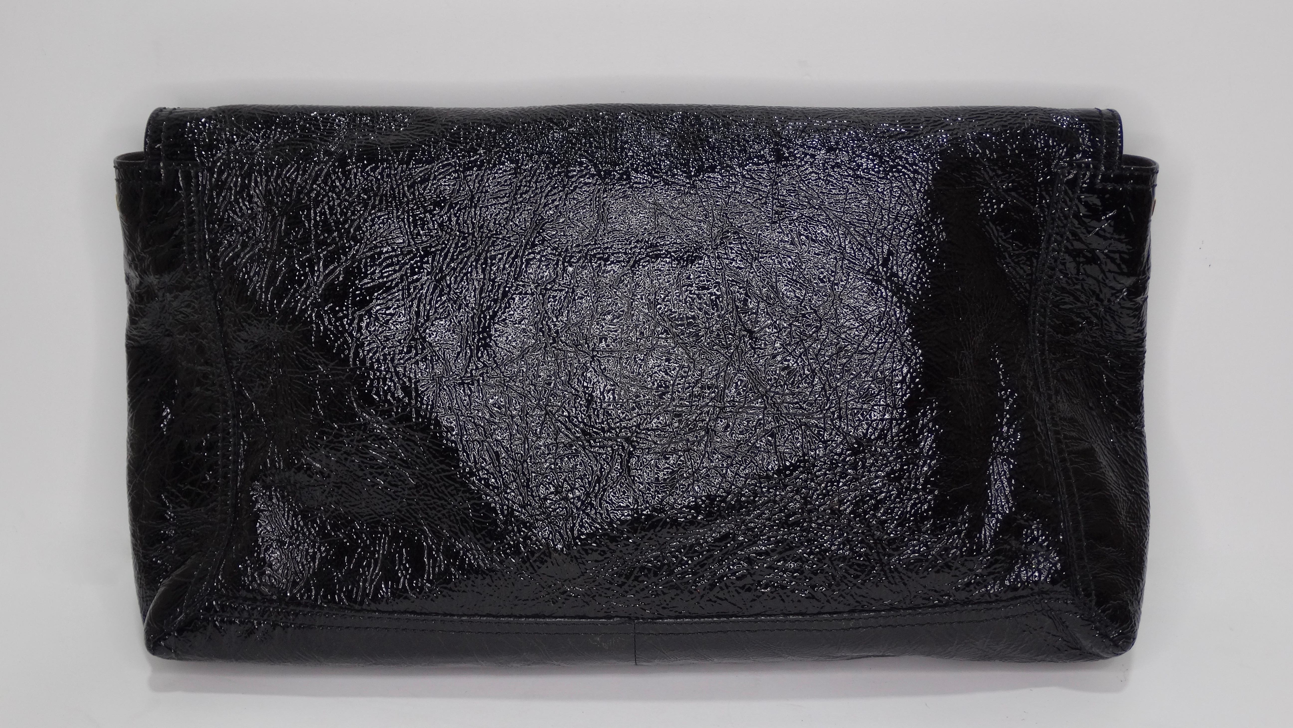 fendi baguette clutch