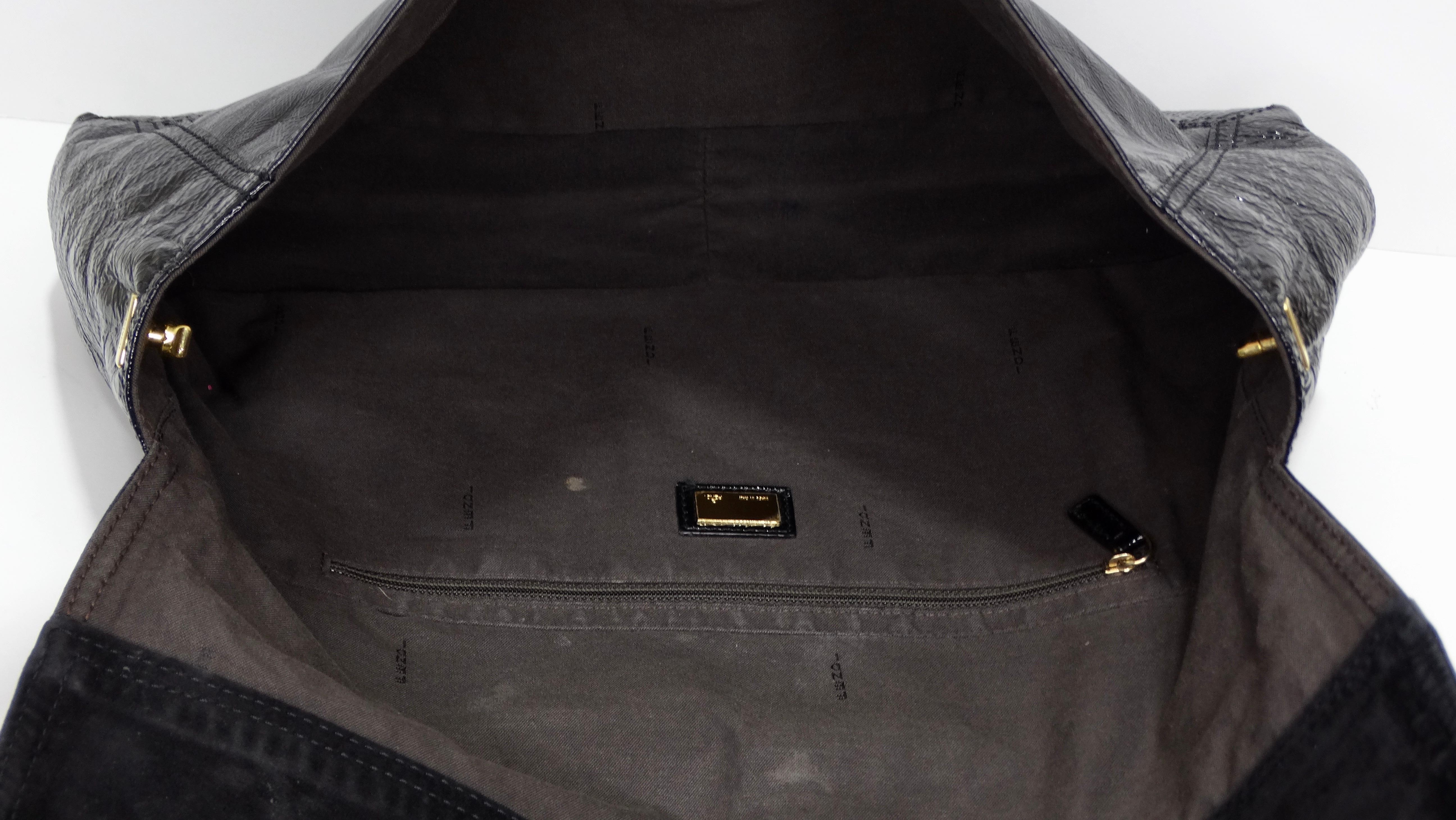 Fendi Patent Large Baguette Clutch In Good Condition In Scottsdale, AZ
