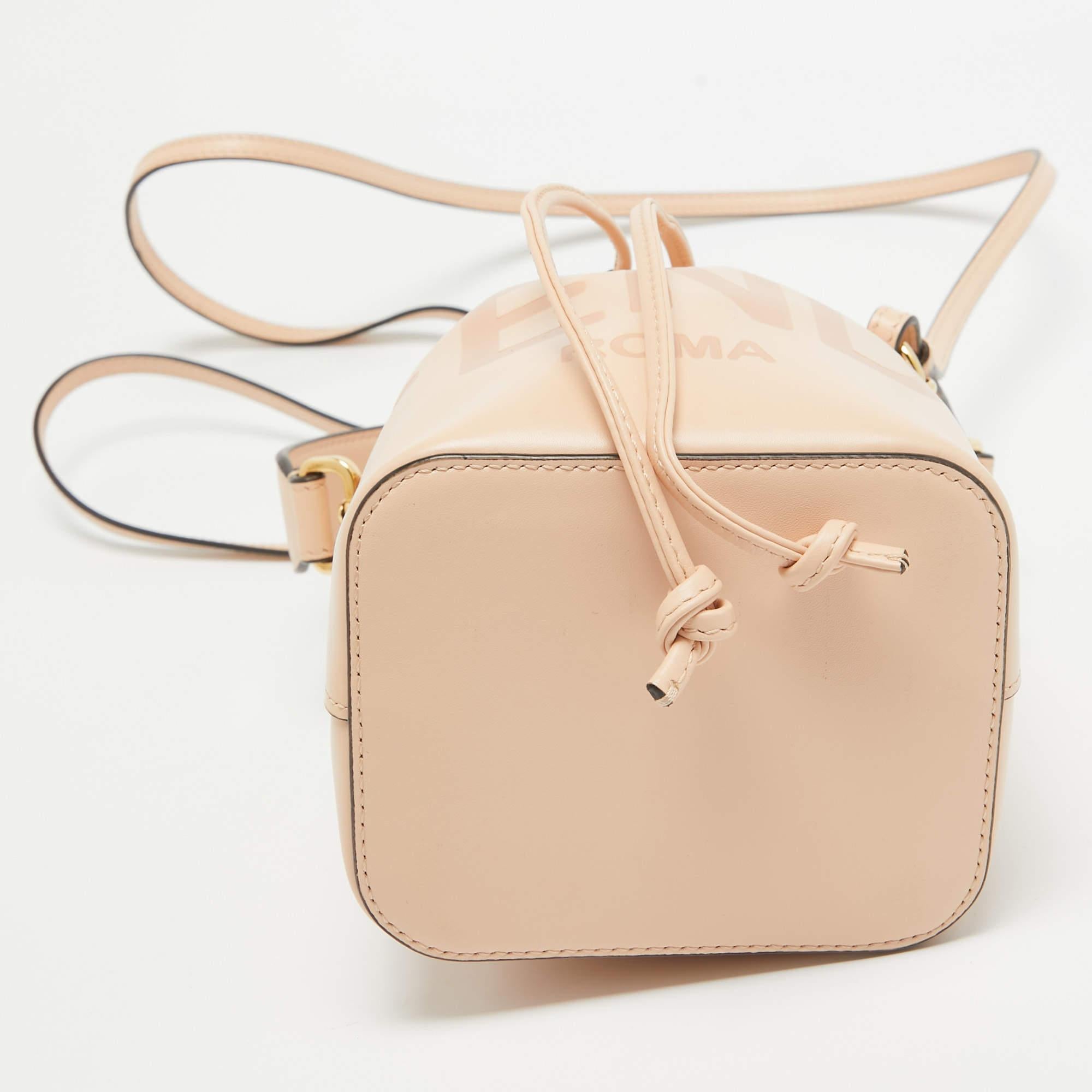 Fendi Peach Leather Mini Mon Tresor Drawstring Bucket Bag In Excellent Condition For Sale In Dubai, Al Qouz 2