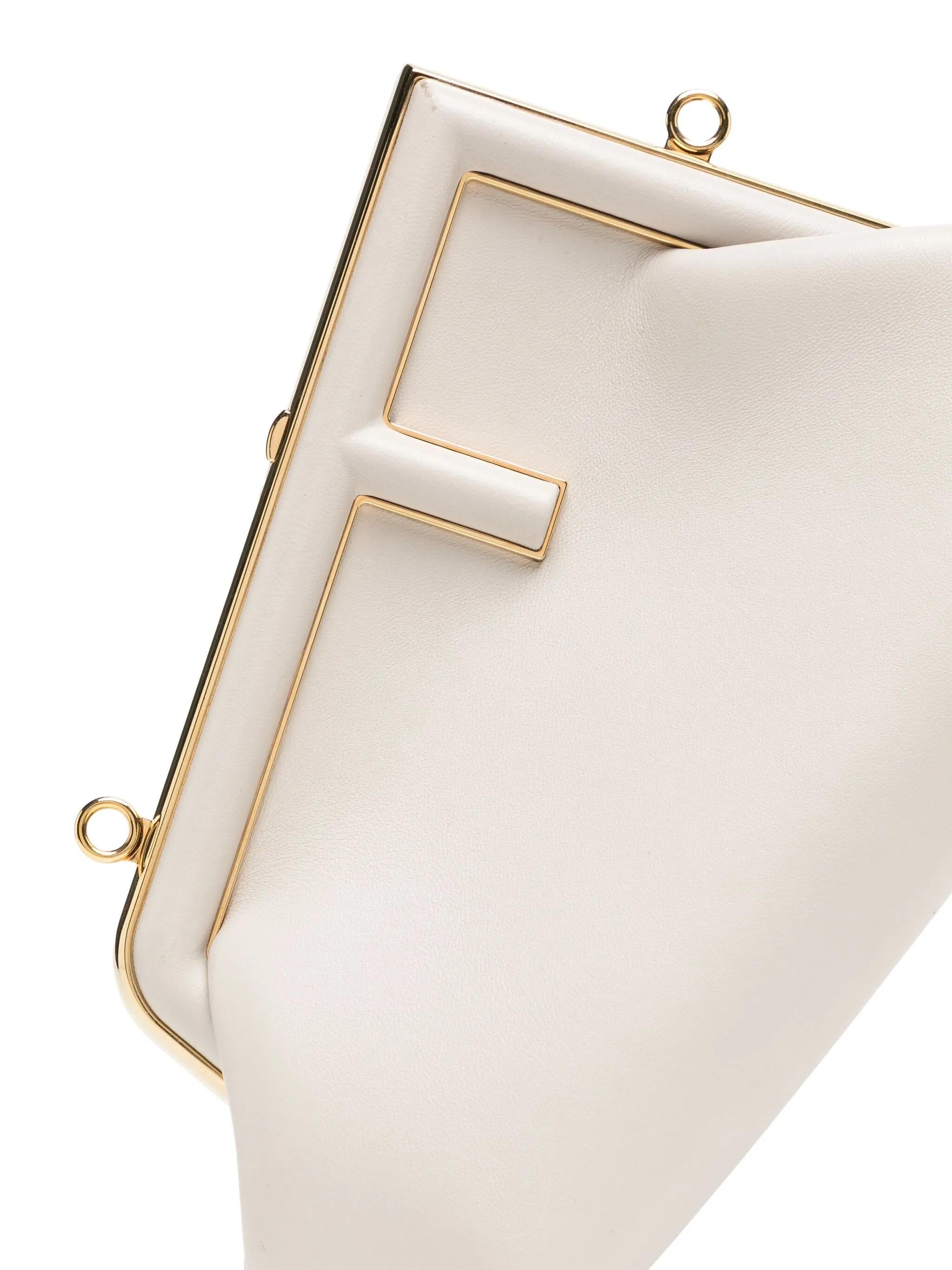 Beige Fendi Pearl Grey Small First Bag en vente