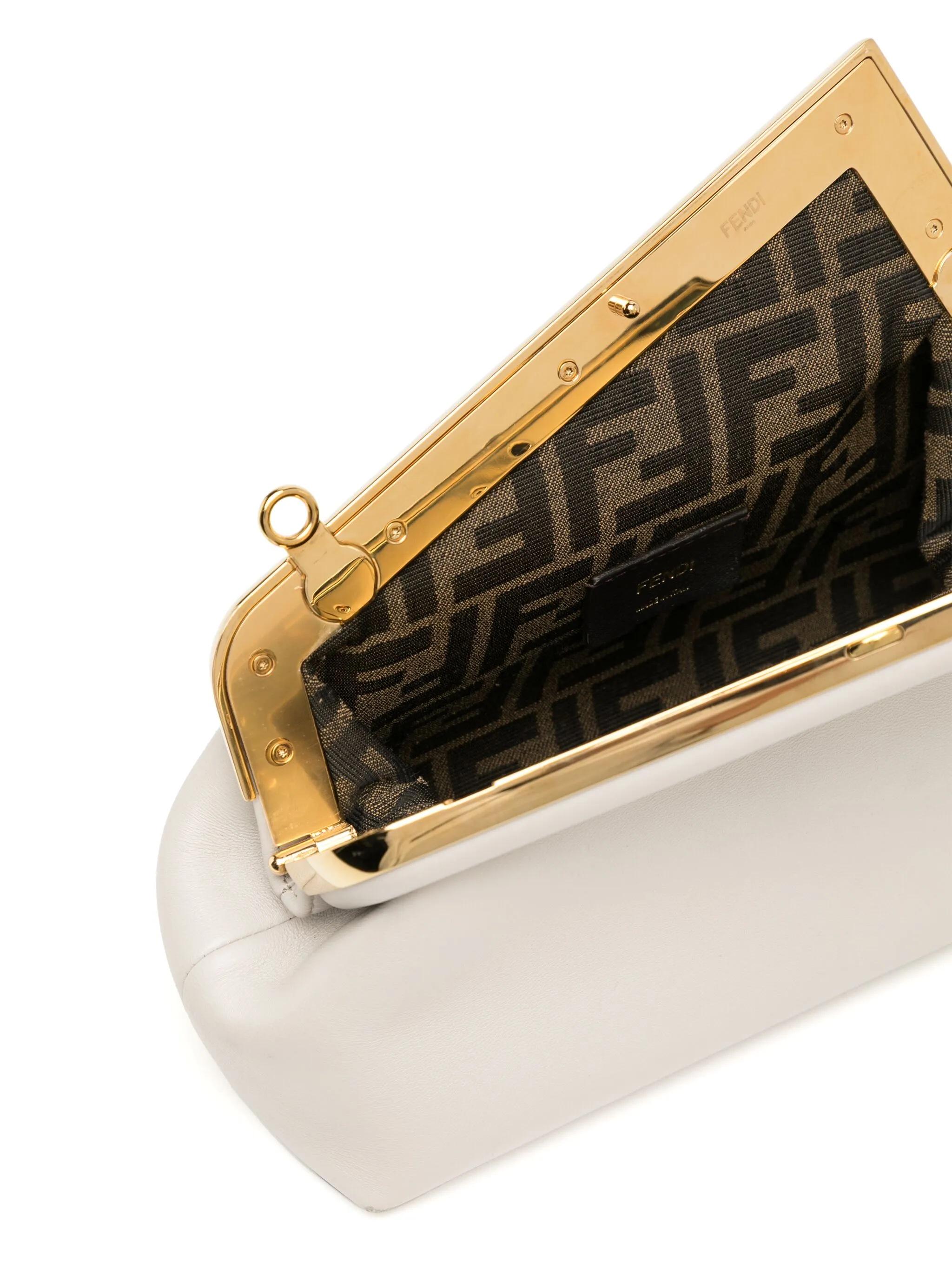 Fendi Pearl Grey Small First Bag Bon état - En vente à London, GB