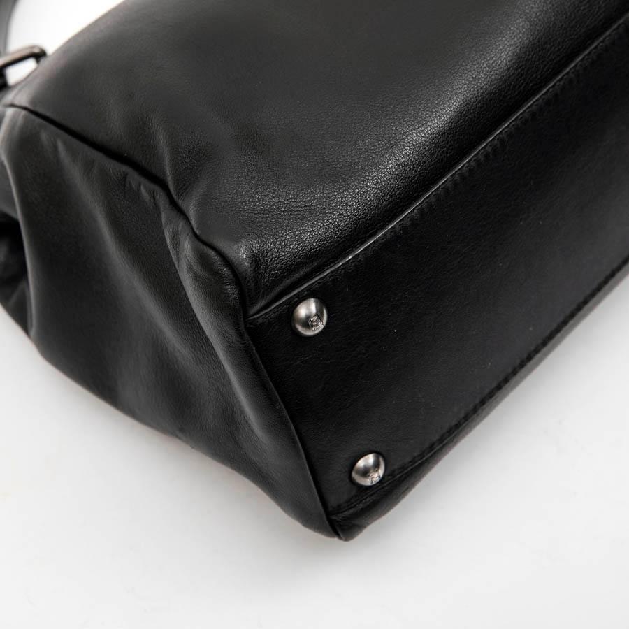 FENDI 'Peekaboo' Bag in Soft Black Leather In Good Condition For Sale In Paris, FR