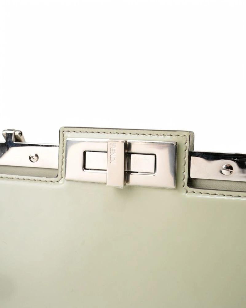 Fendi Peekaboo Cut Medium Verde in vendita 6