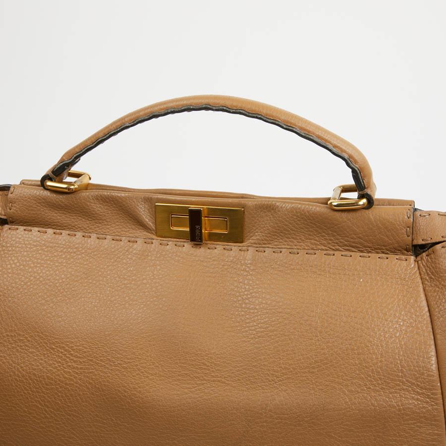 Women's FENDI Peekaboo Gold Grained Leather Bag For Sale