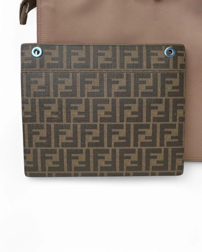 Fendi Peekaboo ISeeU Medium Nylon Beige en vente 6