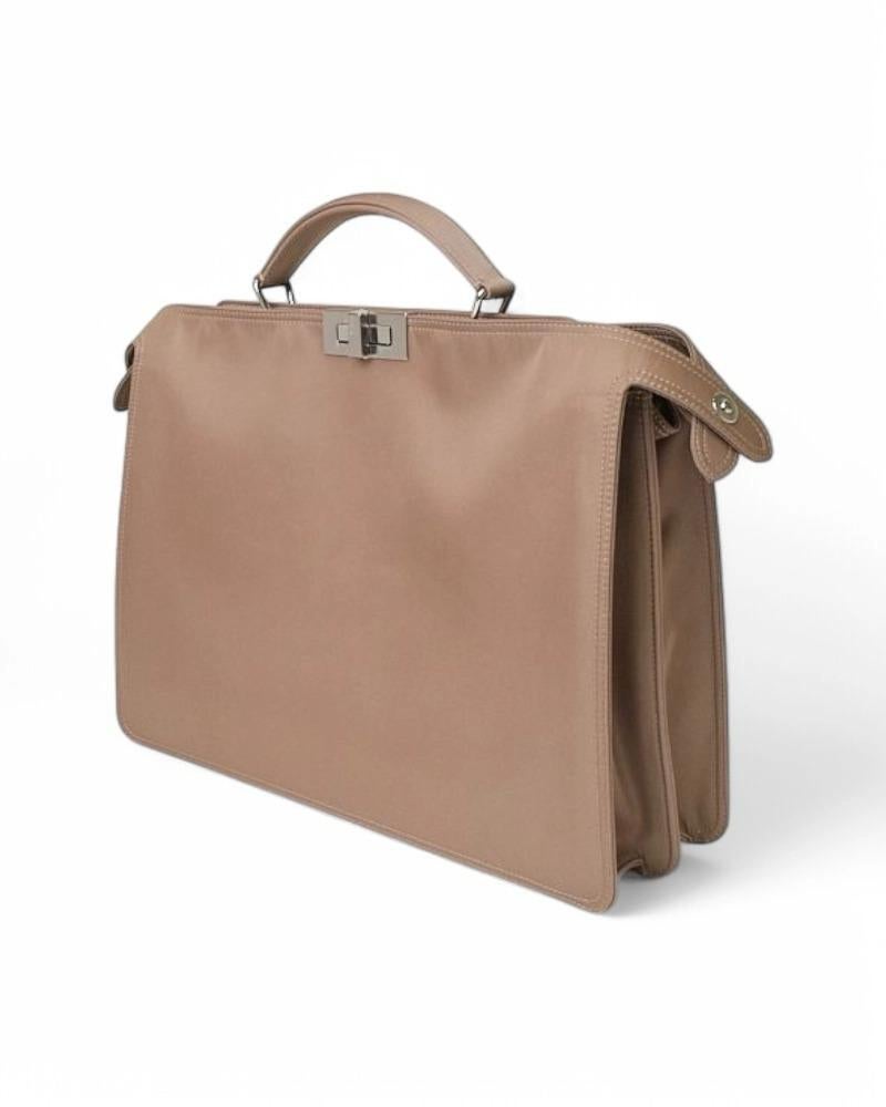 Brown Fendi Peekaboo ISeeU Medium Nylon Beige en vente