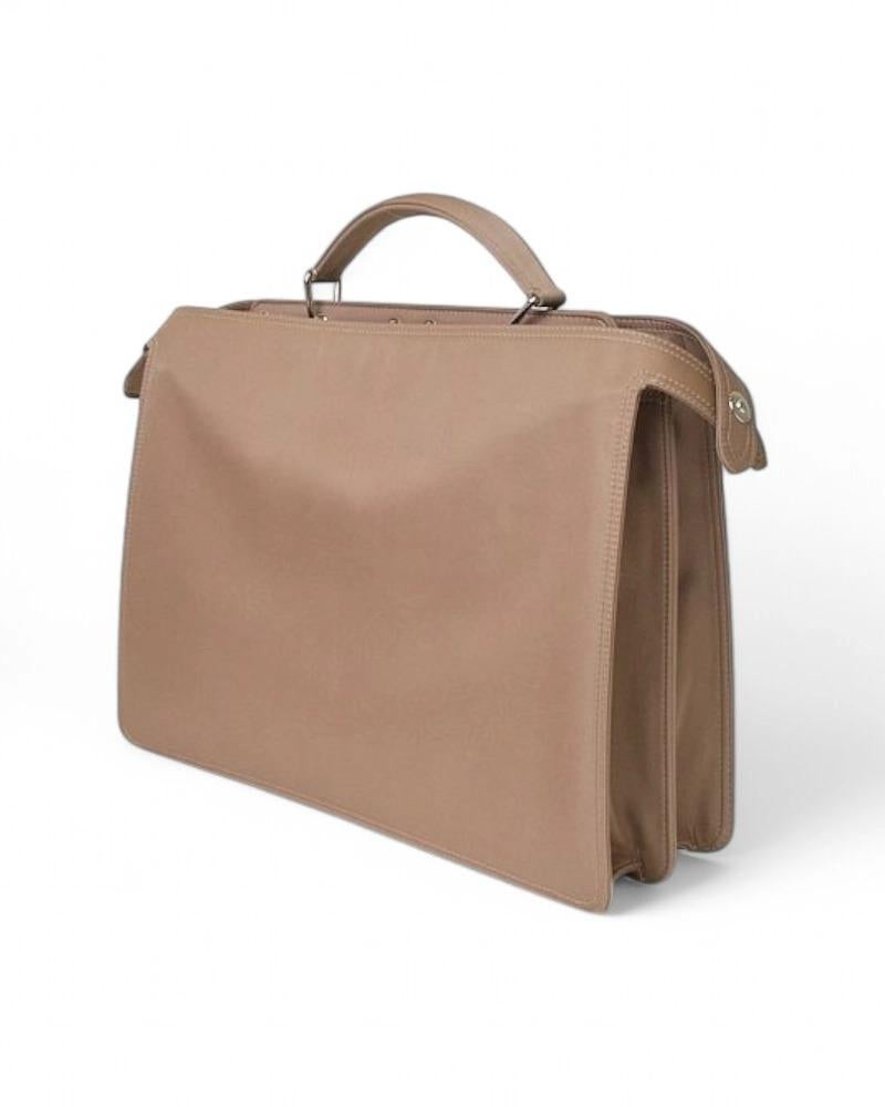 Fendi Peekaboo ISeeU Medium Nylon Beige en vente 1