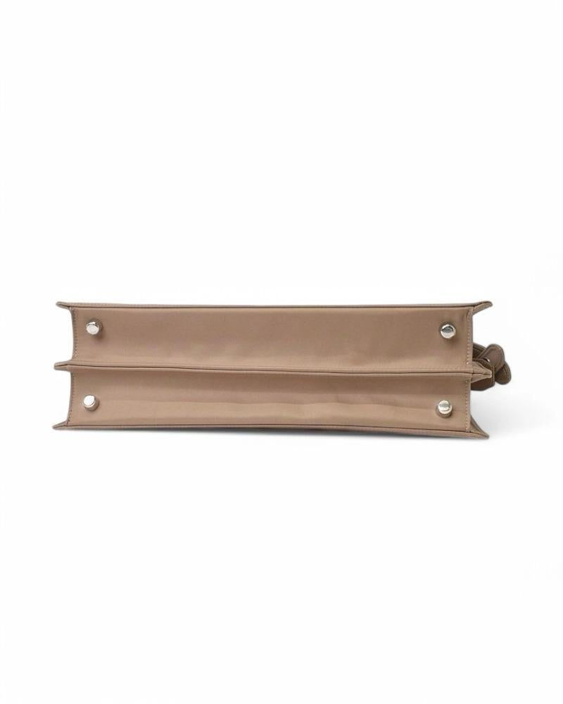 Fendi Peekaboo ISeeU Medium Nylon Beige en vente 2