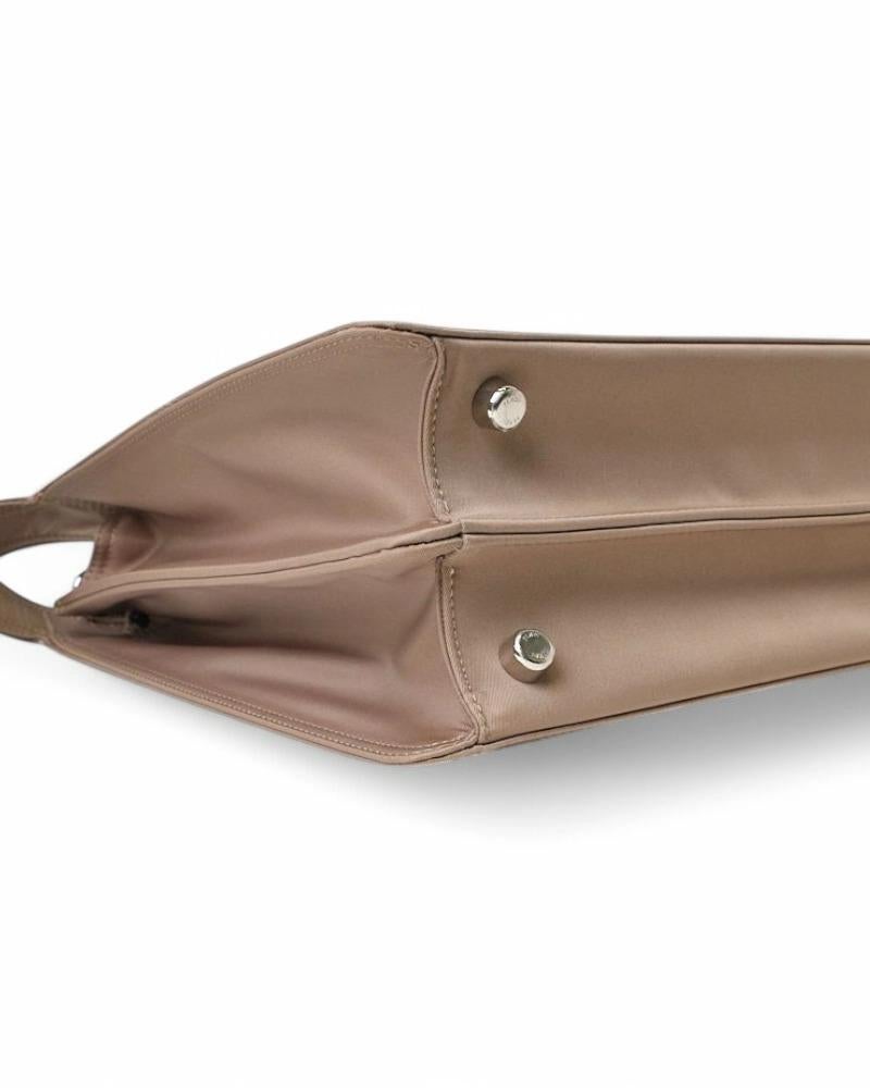 Fendi Peekaboo ISeeU Medium Nylon Beige en vente 3