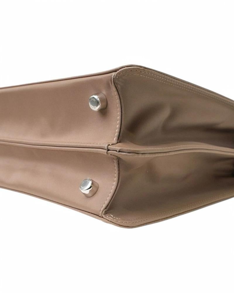 Fendi Peekaboo ISeeU Medium Nylon Beige en vente 4