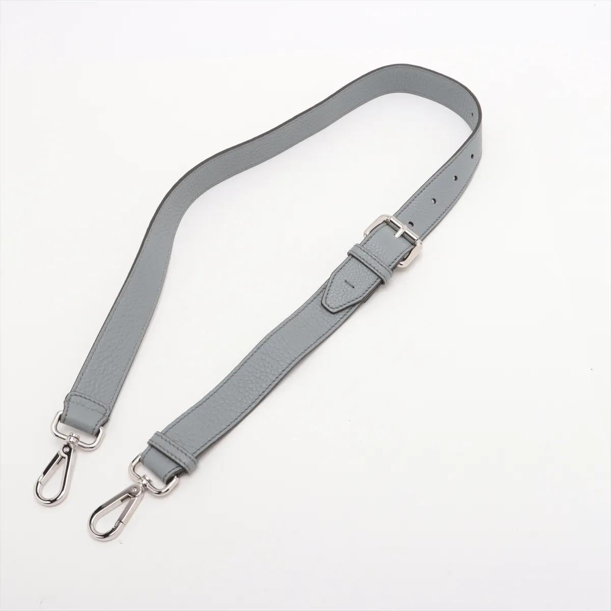 *Fendi Peekaboo ISeeU Medium Shoulder Bag Gray 3