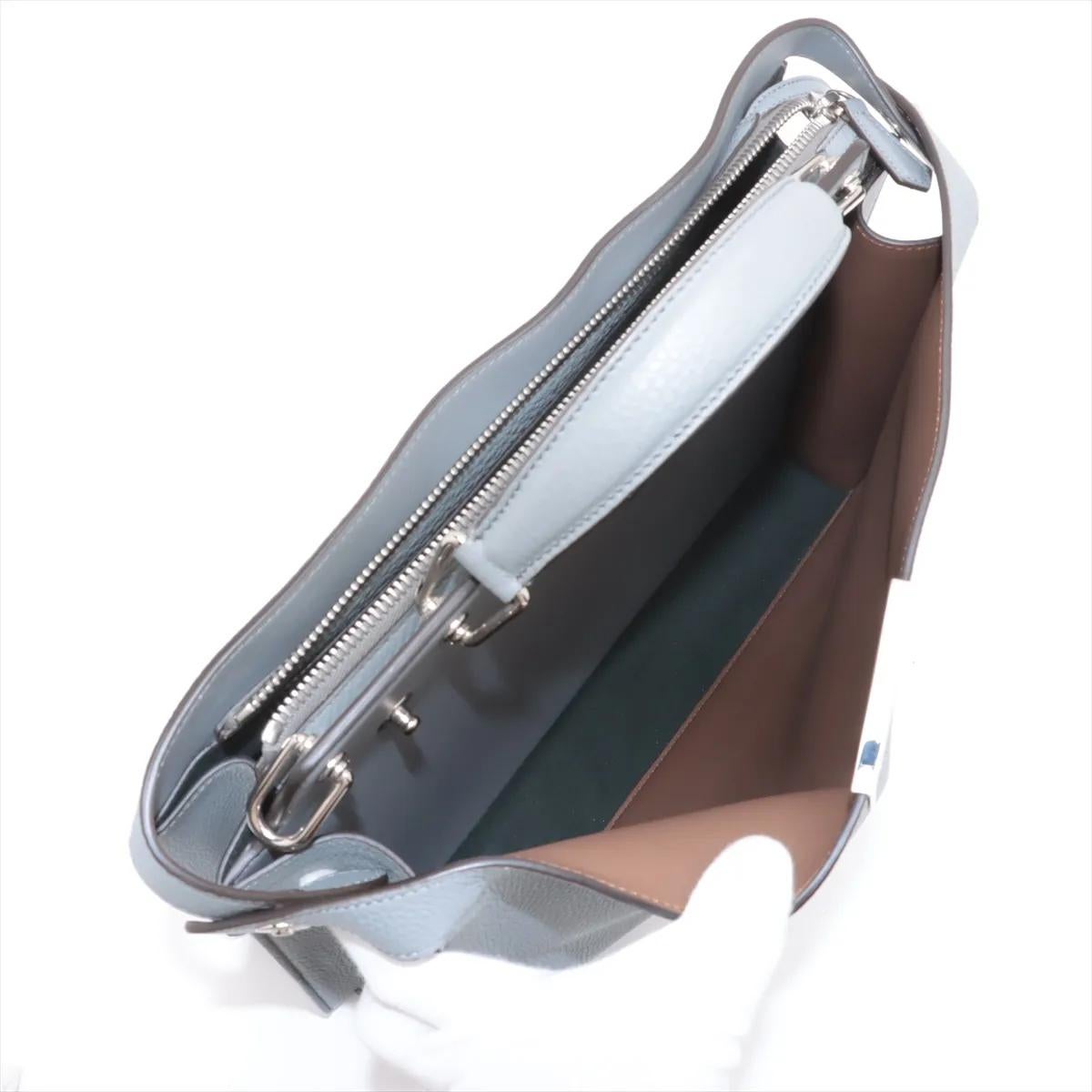 *Fendi Peekaboo ISeeU Medium Shoulder Bag Gray 4
