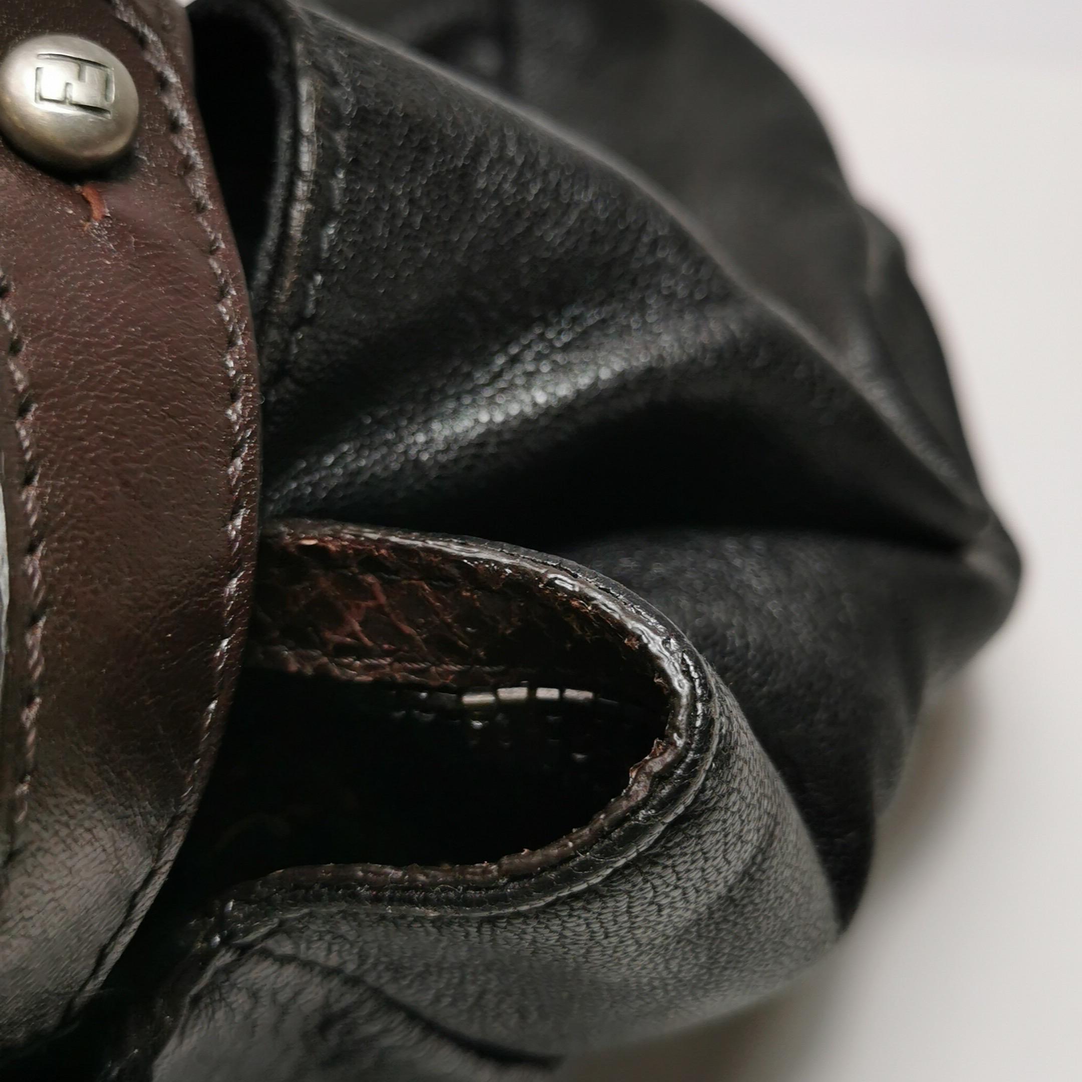 Fendi Peekaboo Large Black Calfskin Leather Glitter Beaded Zucca Interior en vente 13